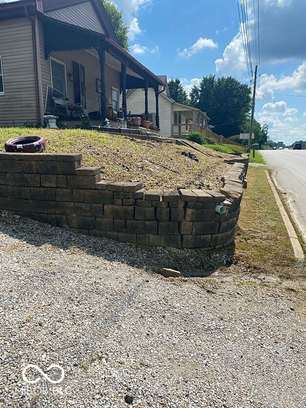 5232 E Us Highway 40 Property Photo 1