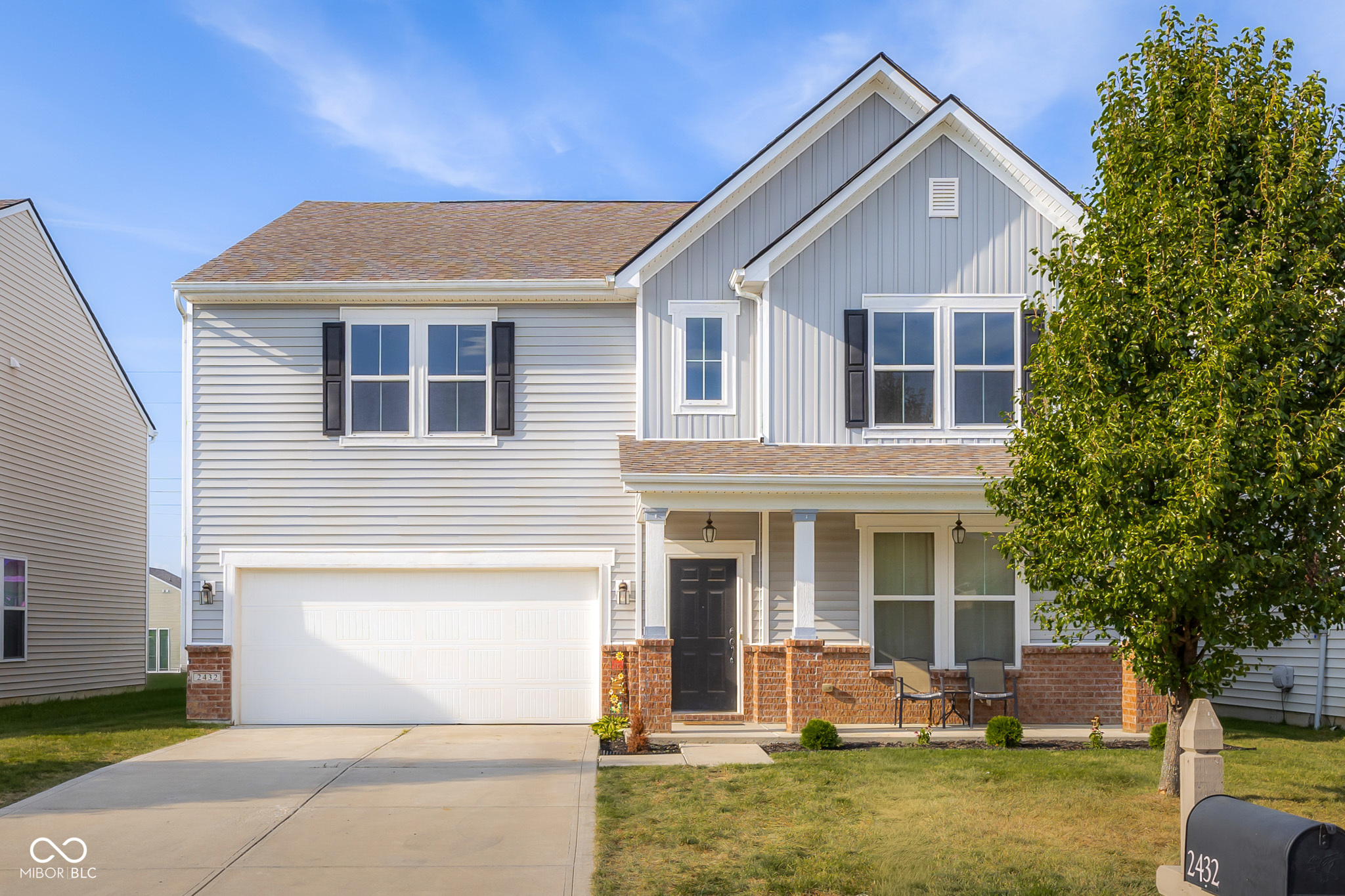 2432 Creekland Drive Property Photo 1