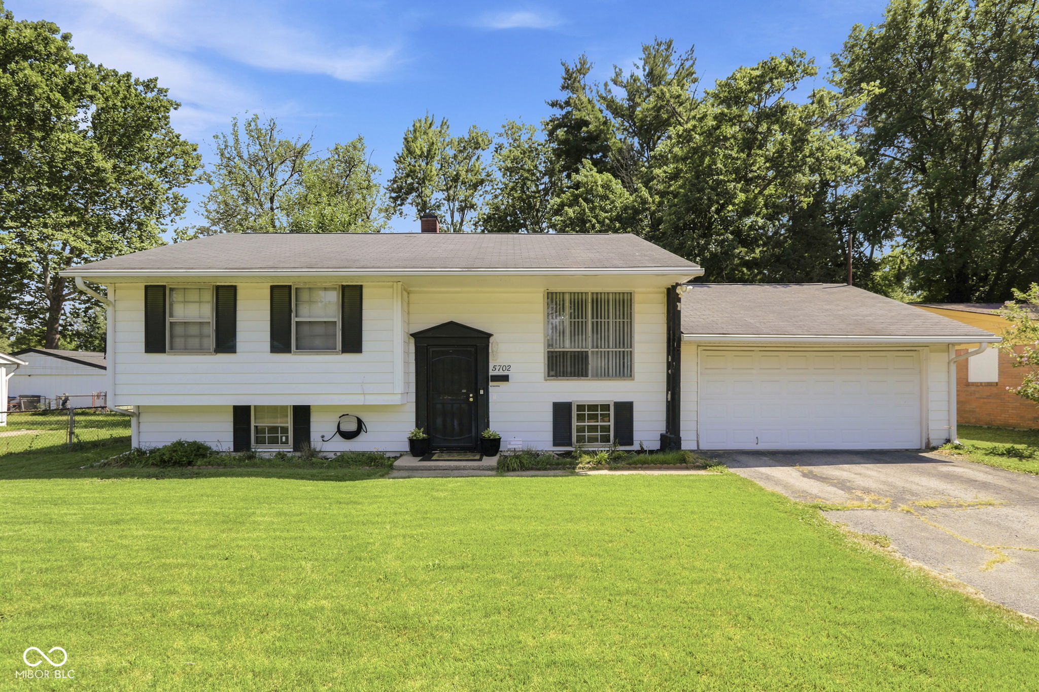 5702 Windmill Drive Property Photo 1