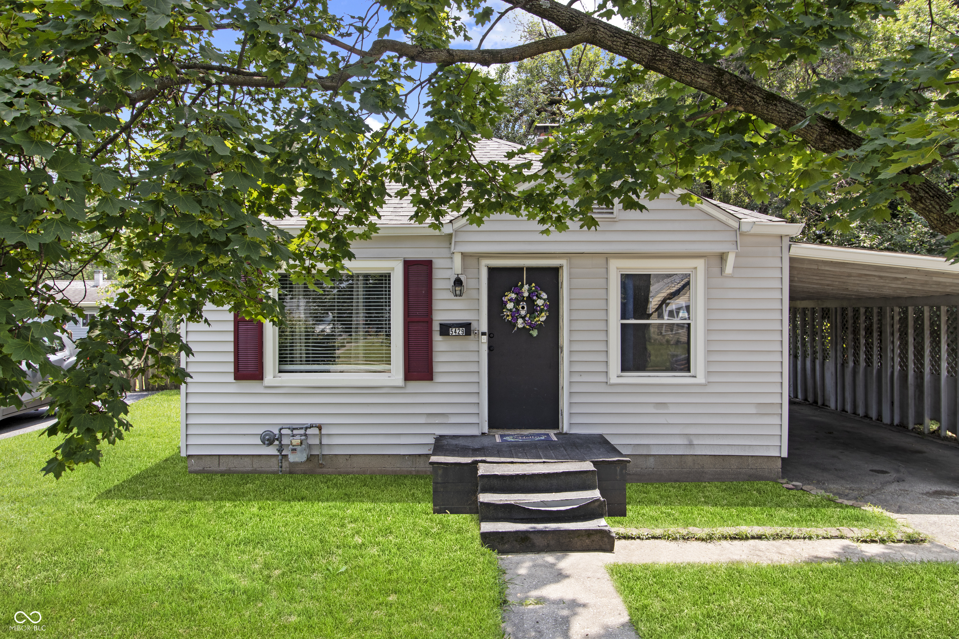 5429 E 19th Place Property Photo 1