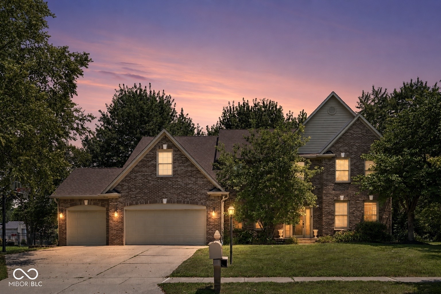 10308 Woods Edge Drive Property Photo 1