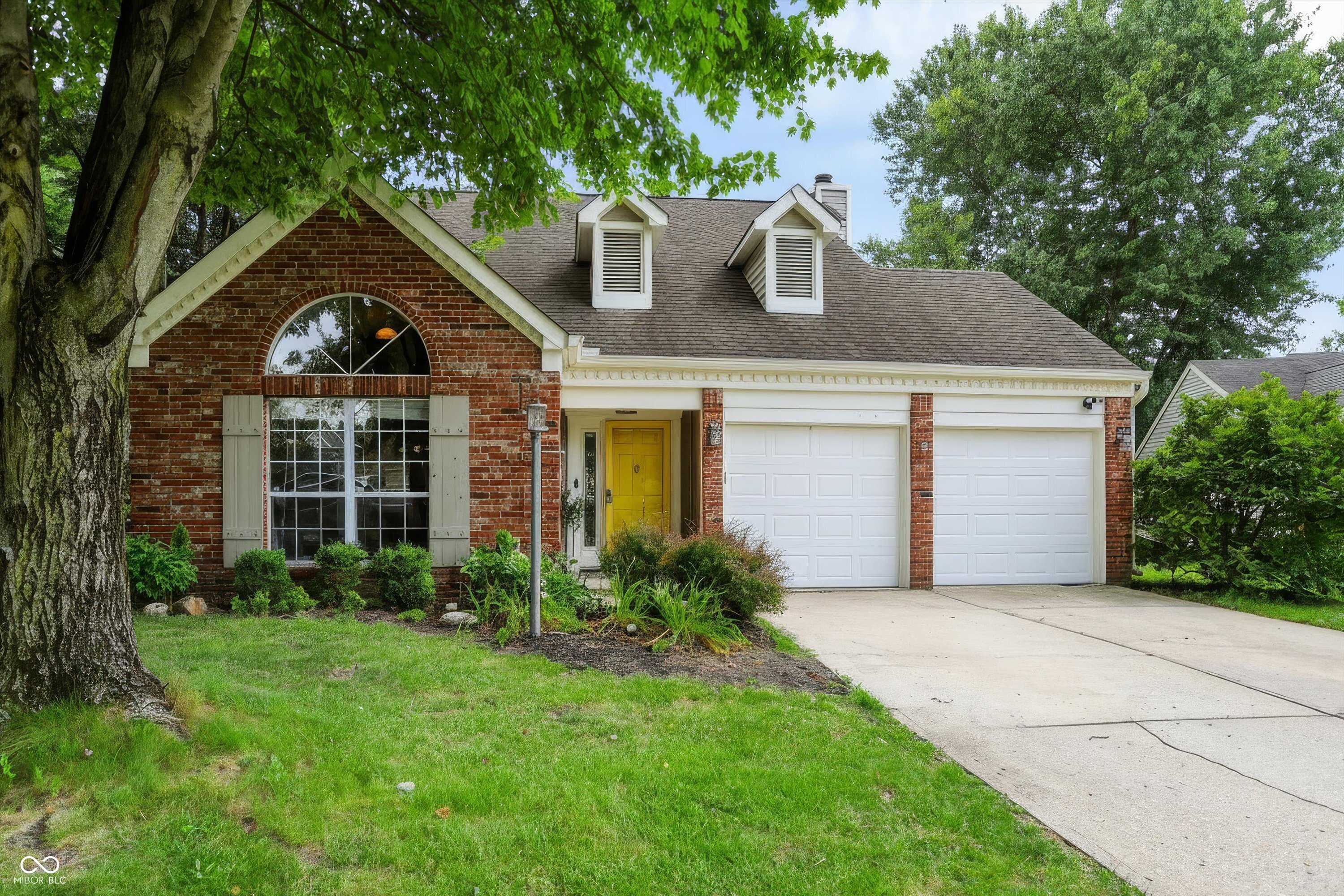 7713 Raleigh Lane Property Photo 1