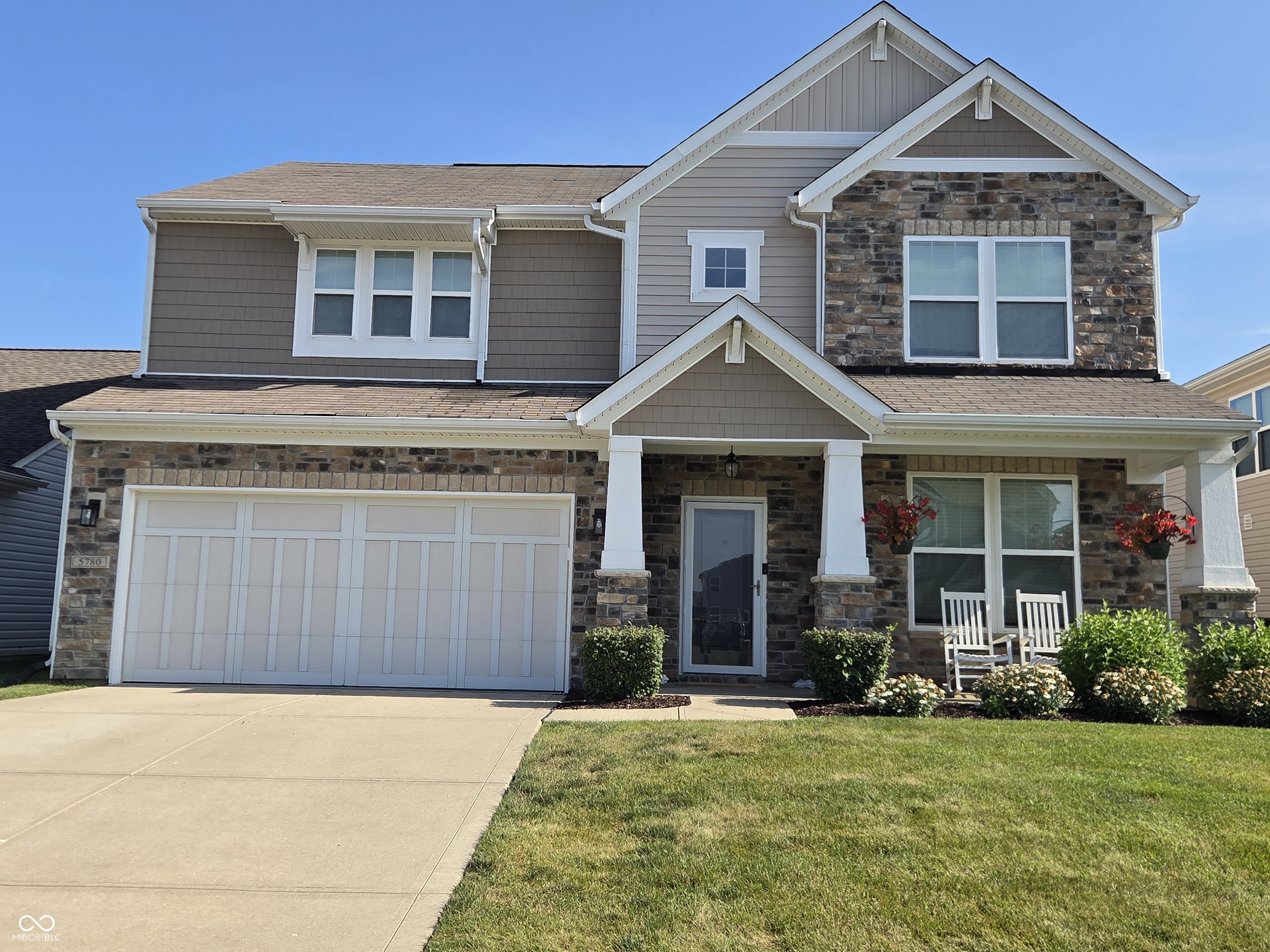 5780 White Pine Road Property Photo 1