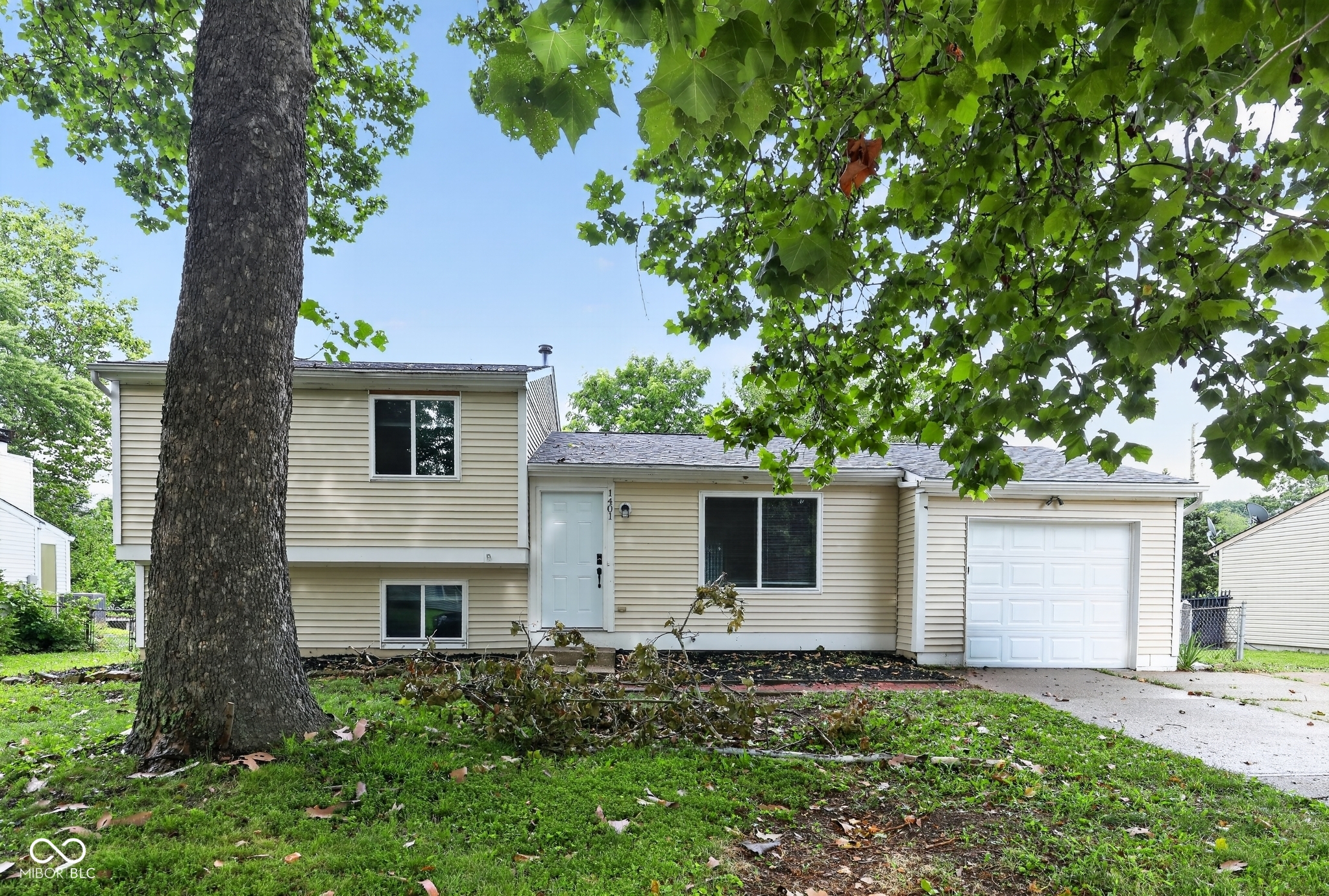 1401 Butternut Lane Property Photo 1