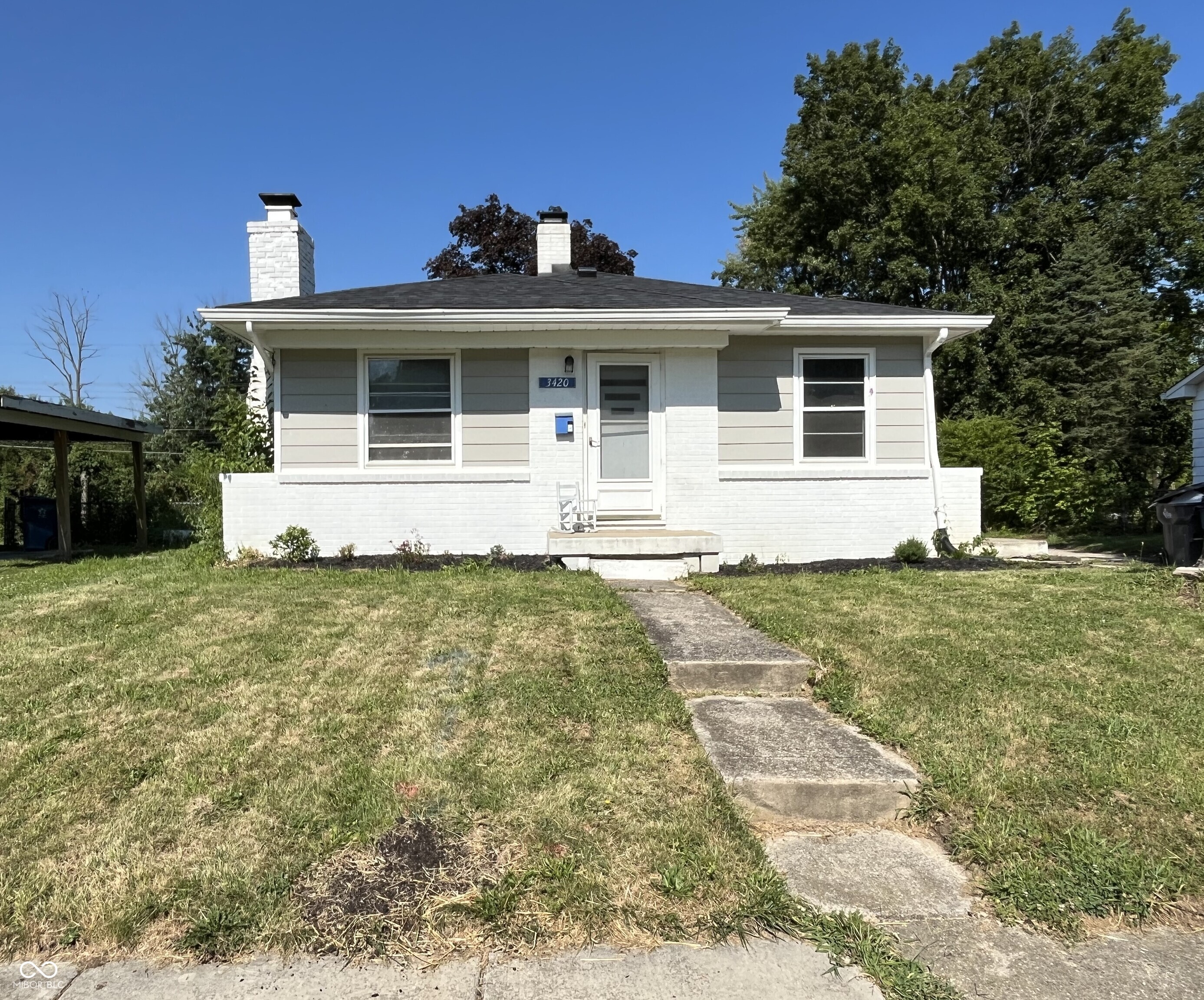 3420 Tiffany Drive Property Photo 1