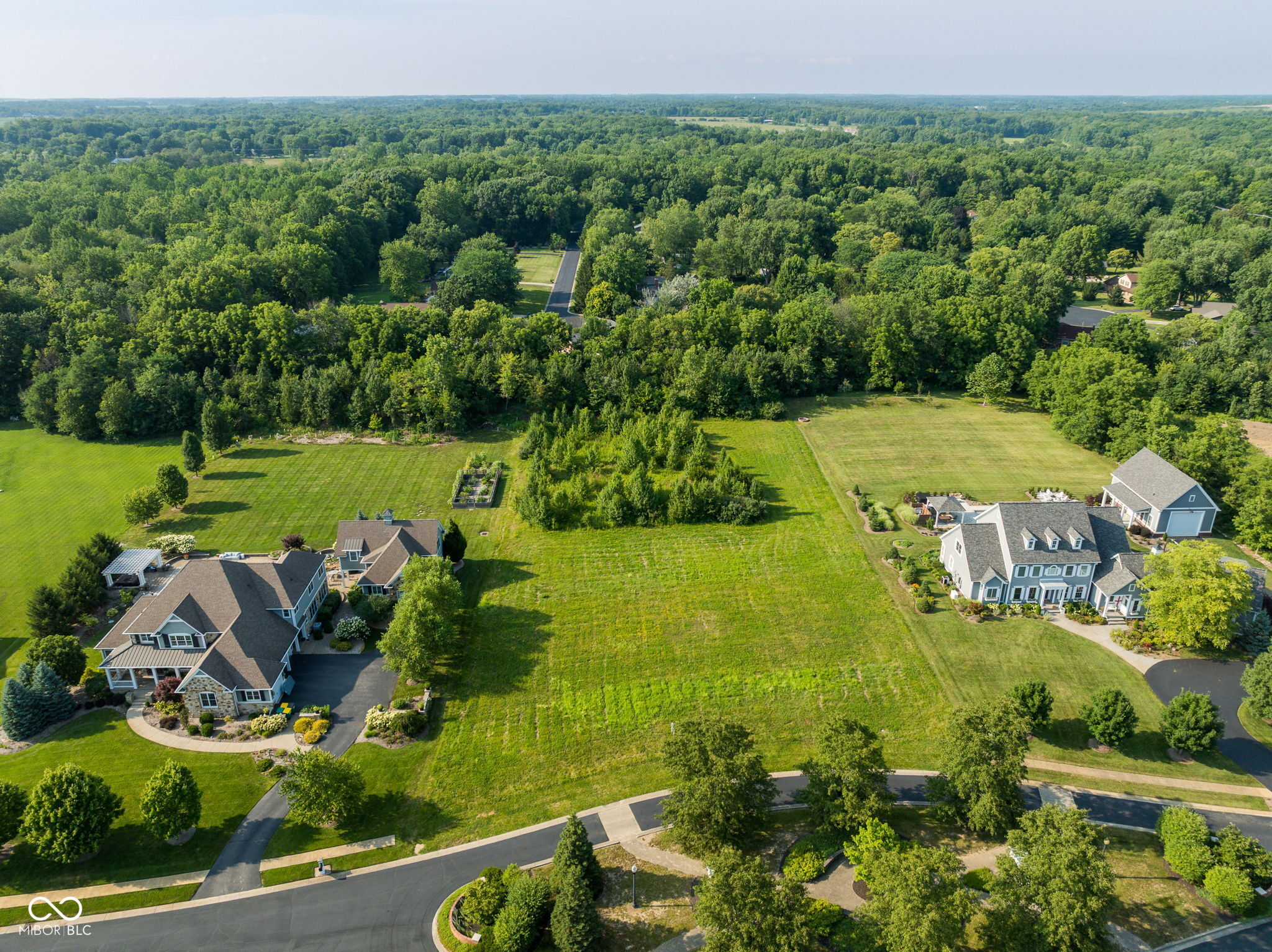 9480 Pleasant View Property Photo 1