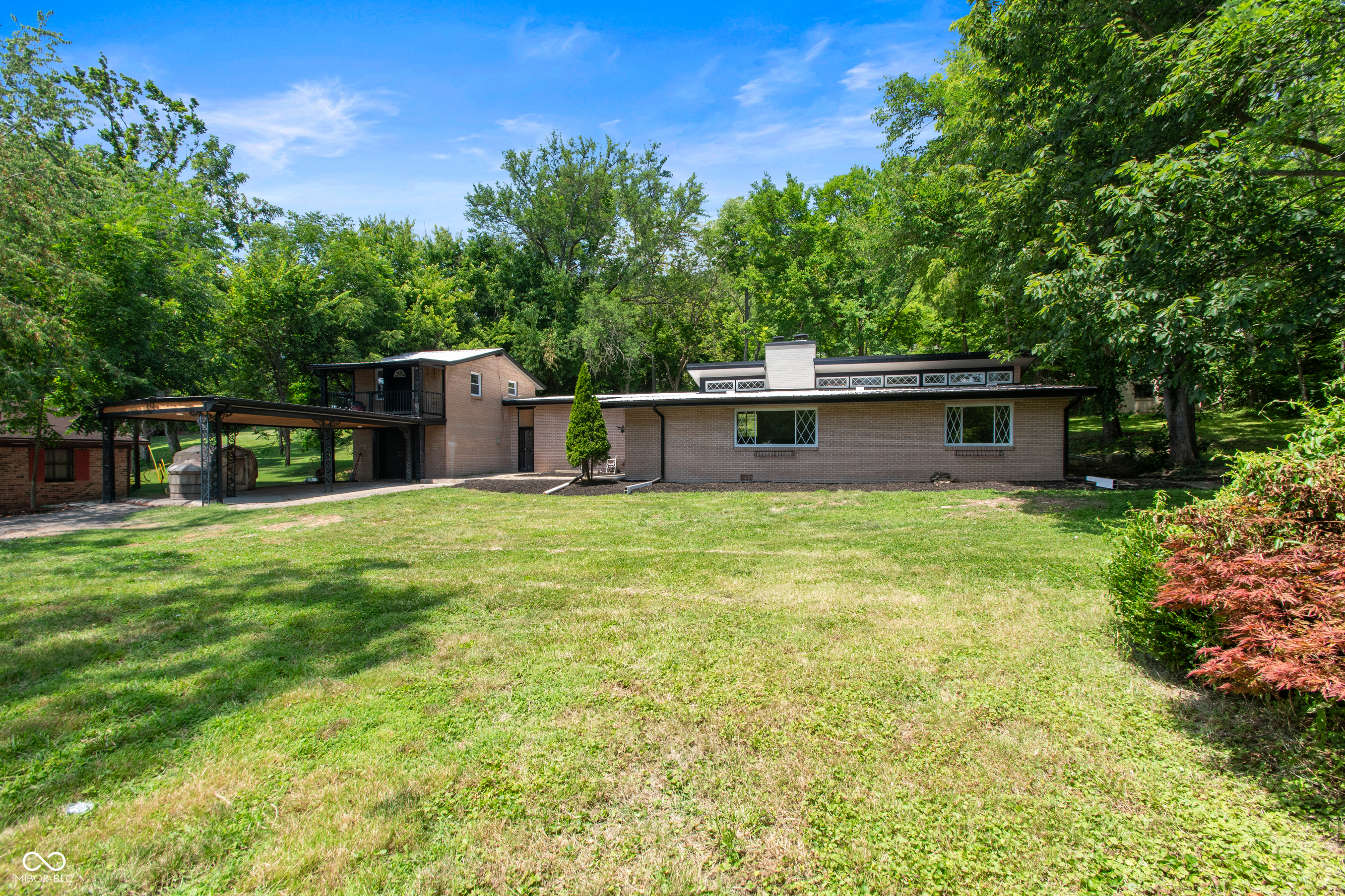 212 Jackson Street Property Photo 1