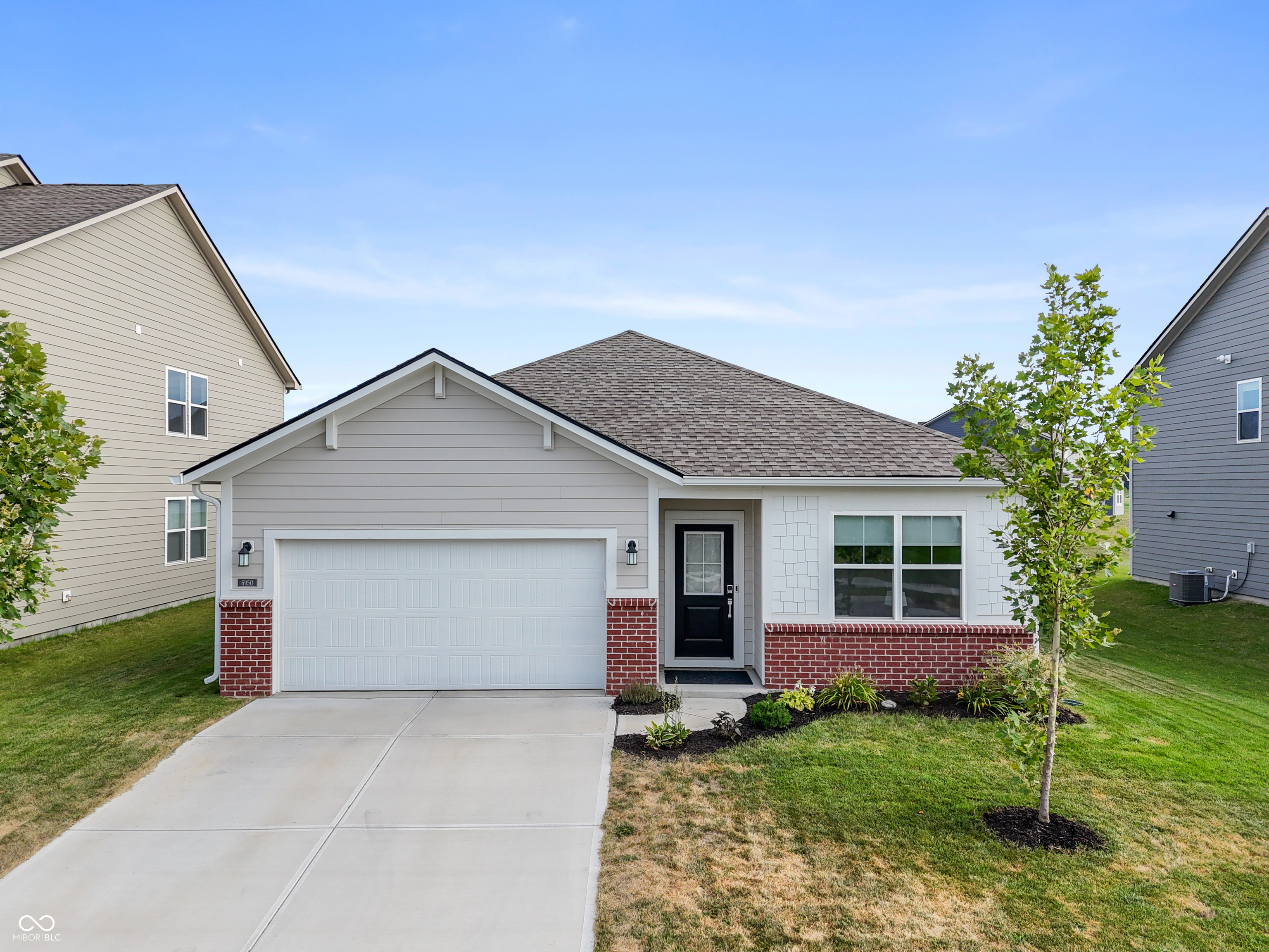 6950 Bauer Creek Court Property Photo 1