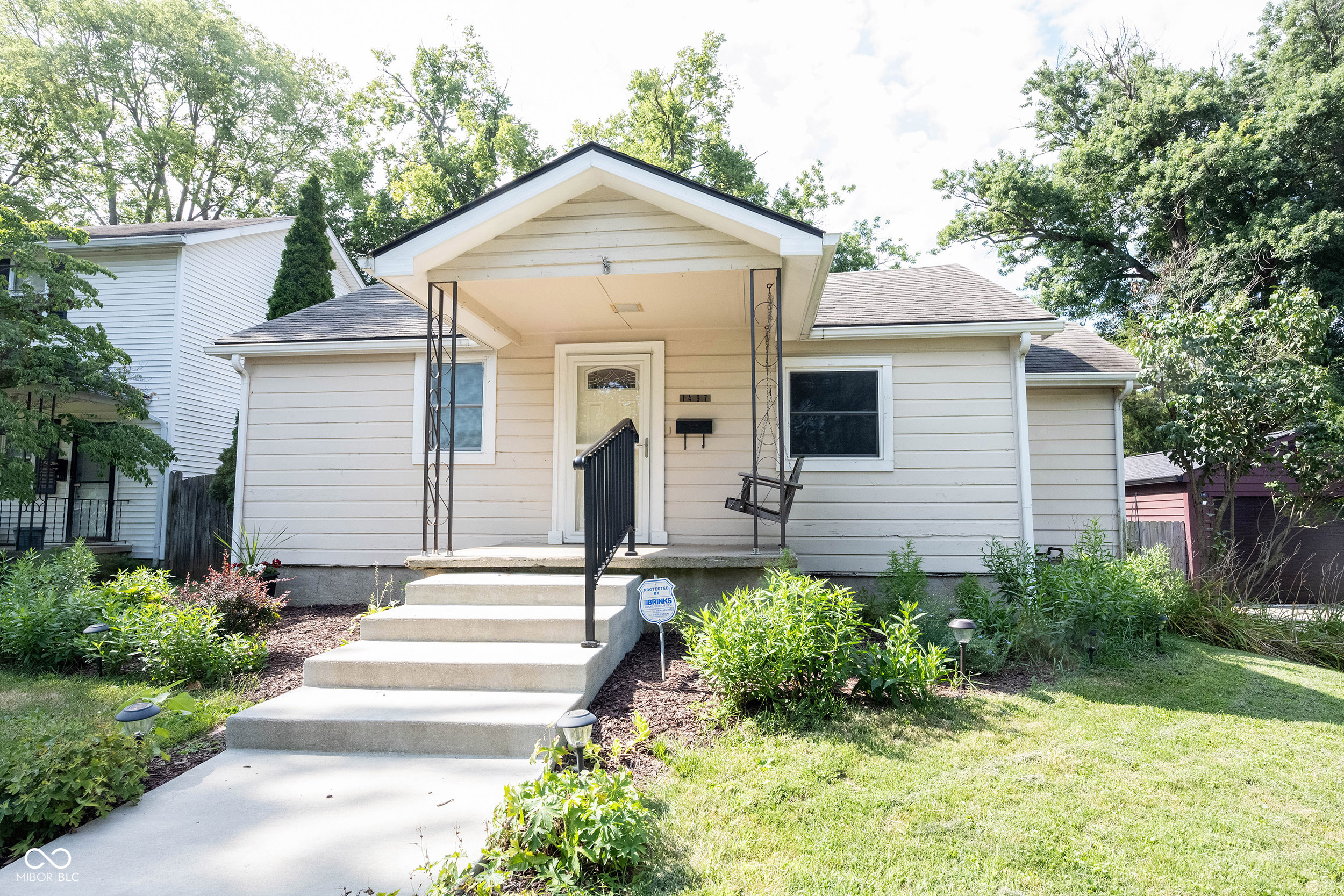 1497 Monument Street Property Photo 1
