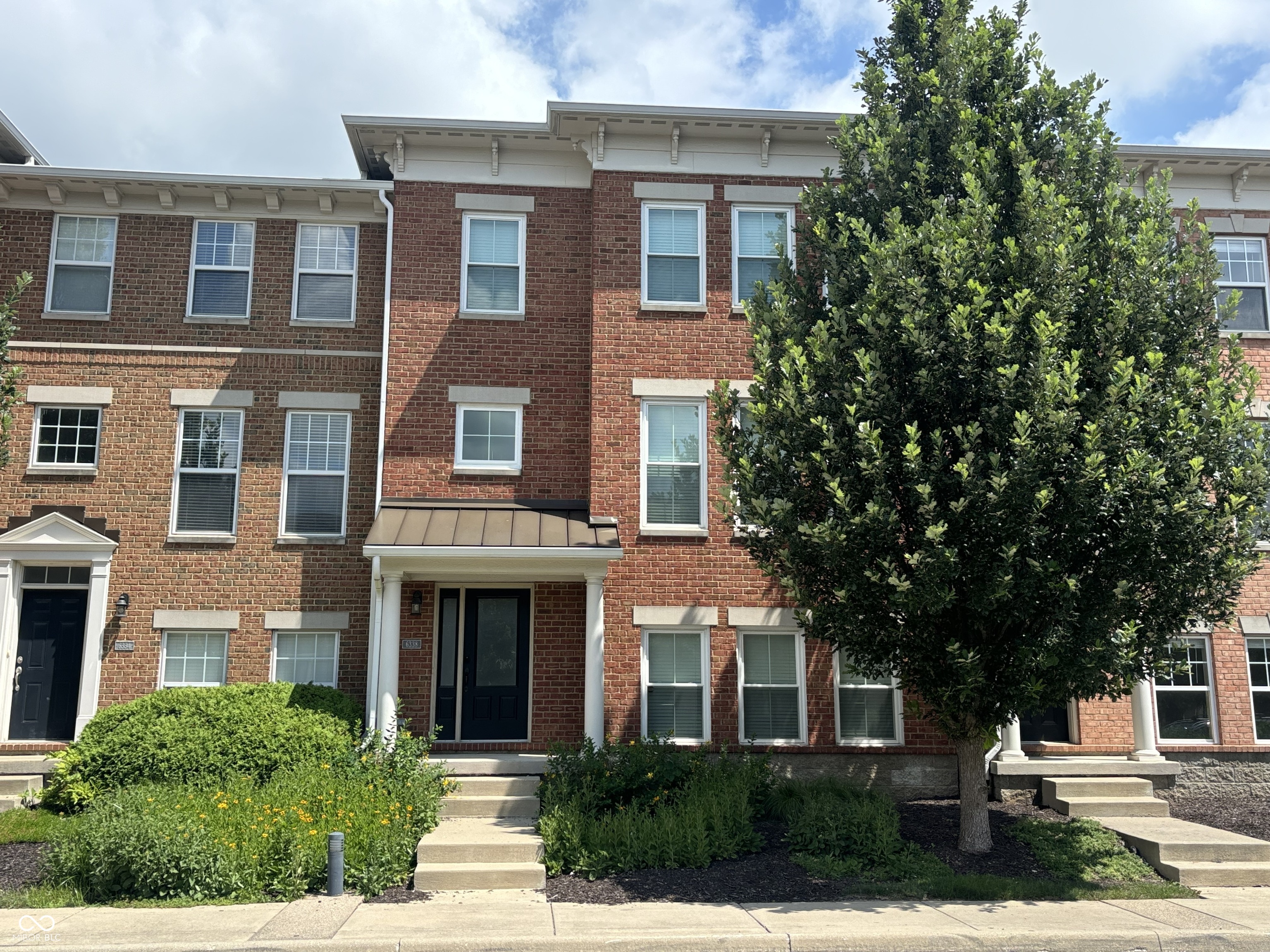 6338 Central Boulevard Property Photo 1