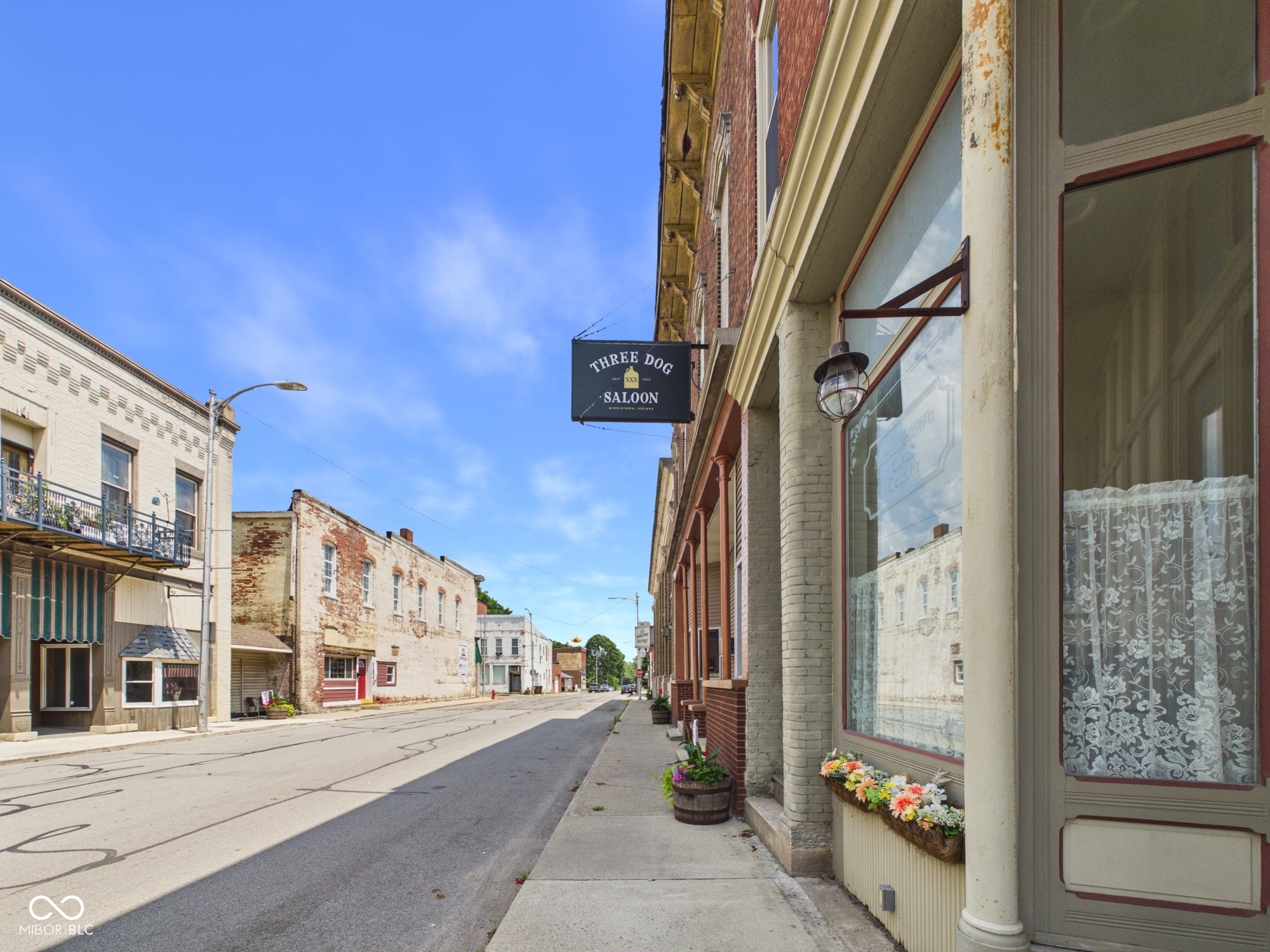 517 Locust Street Property Photo 1