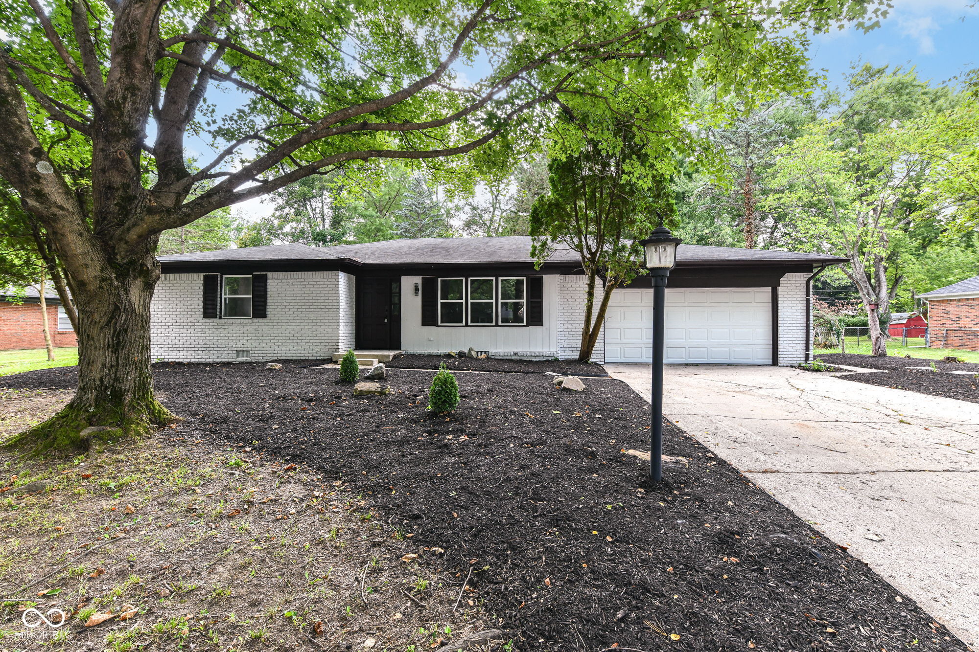 8846 Holliday Drive
