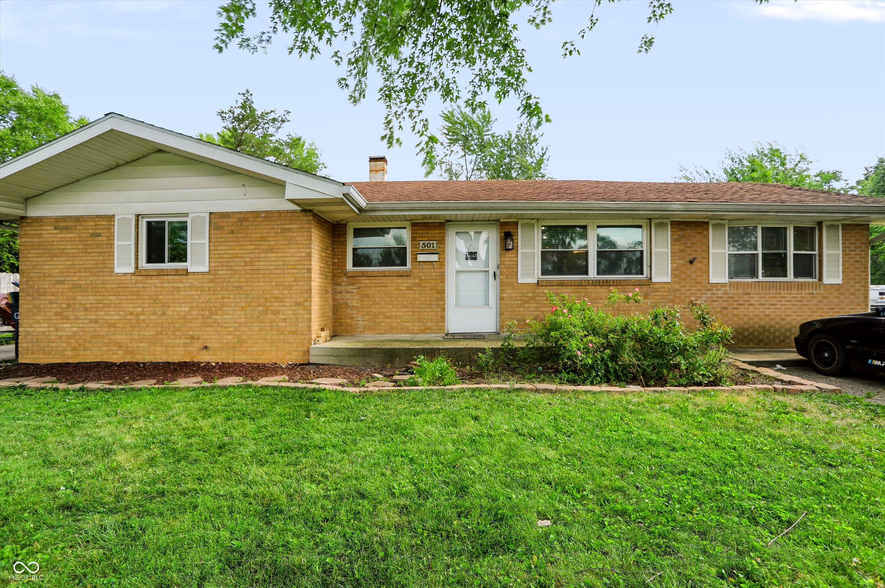 501 N Bend Road Property Photo 1