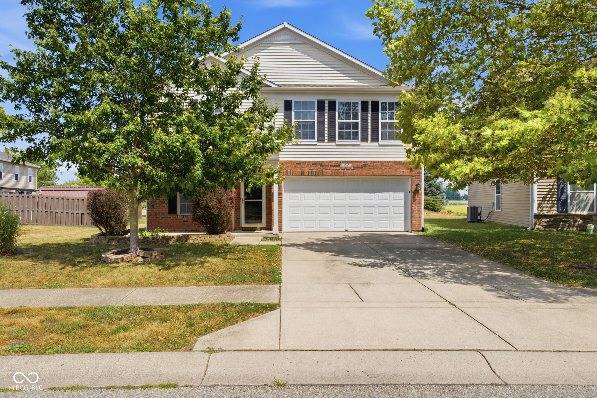 1655 Carriage Circle Property Photo 1