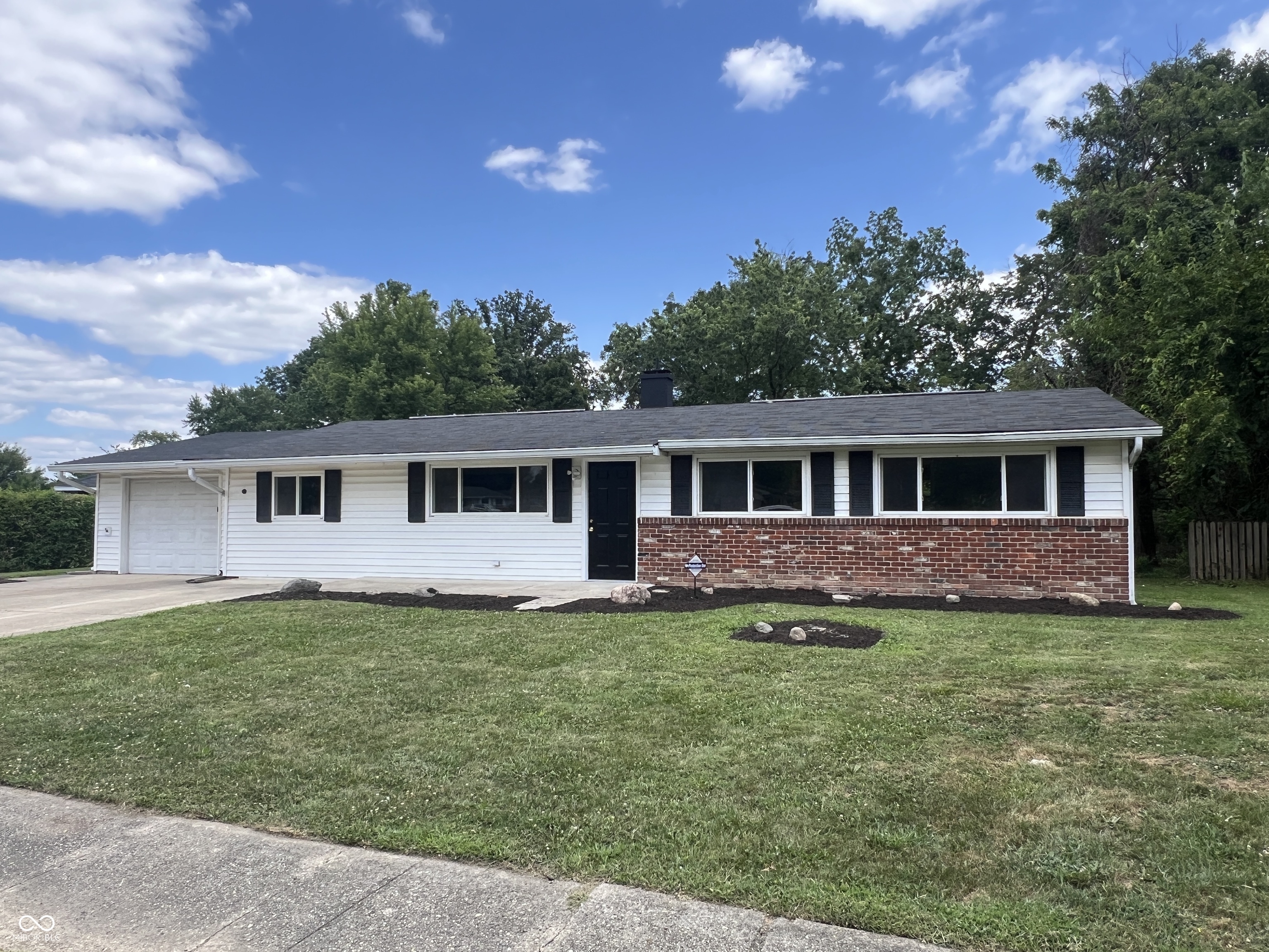 1949 Shenandoah Place