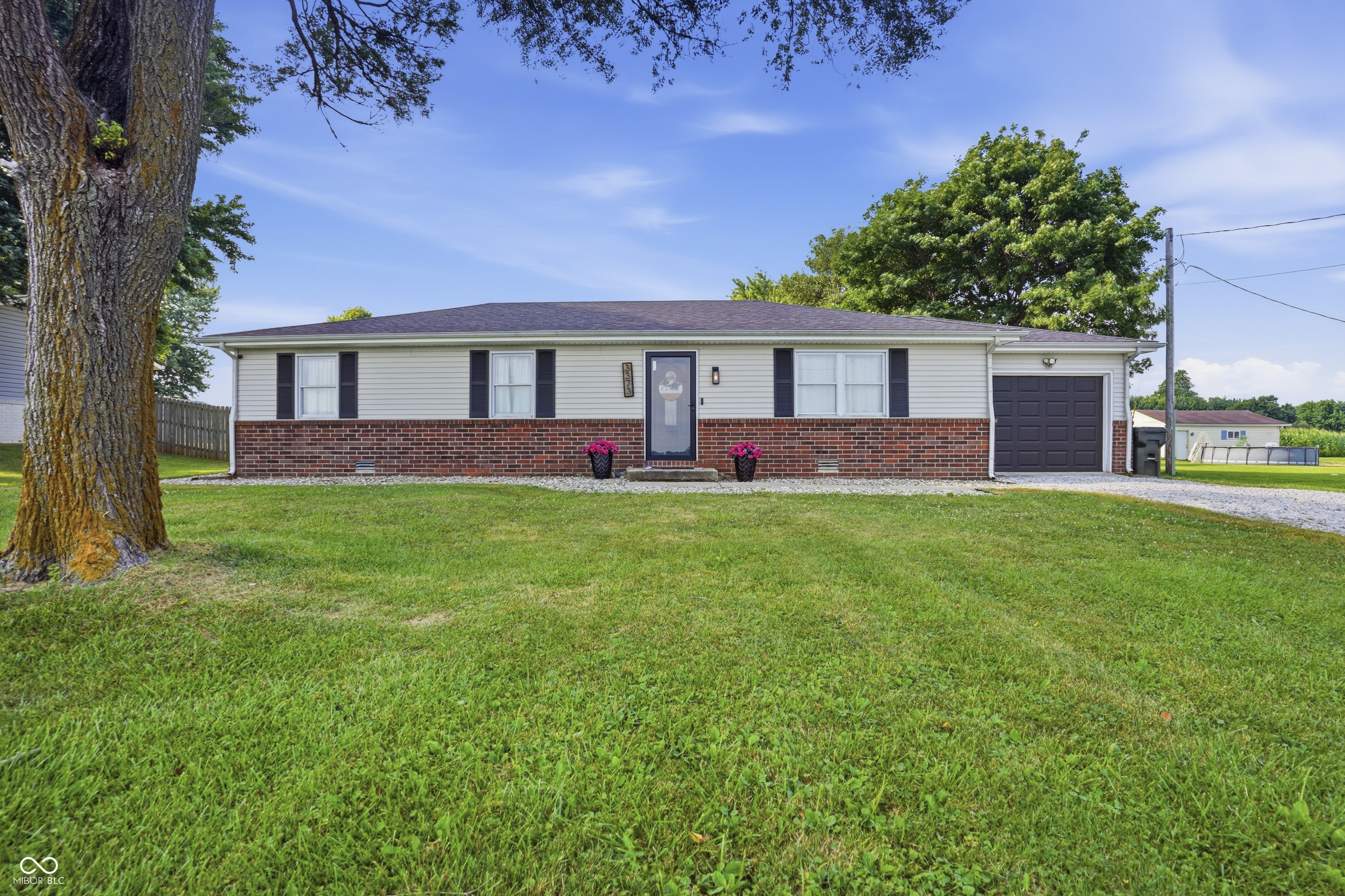 3373 W County Road 650 Property Photo 1