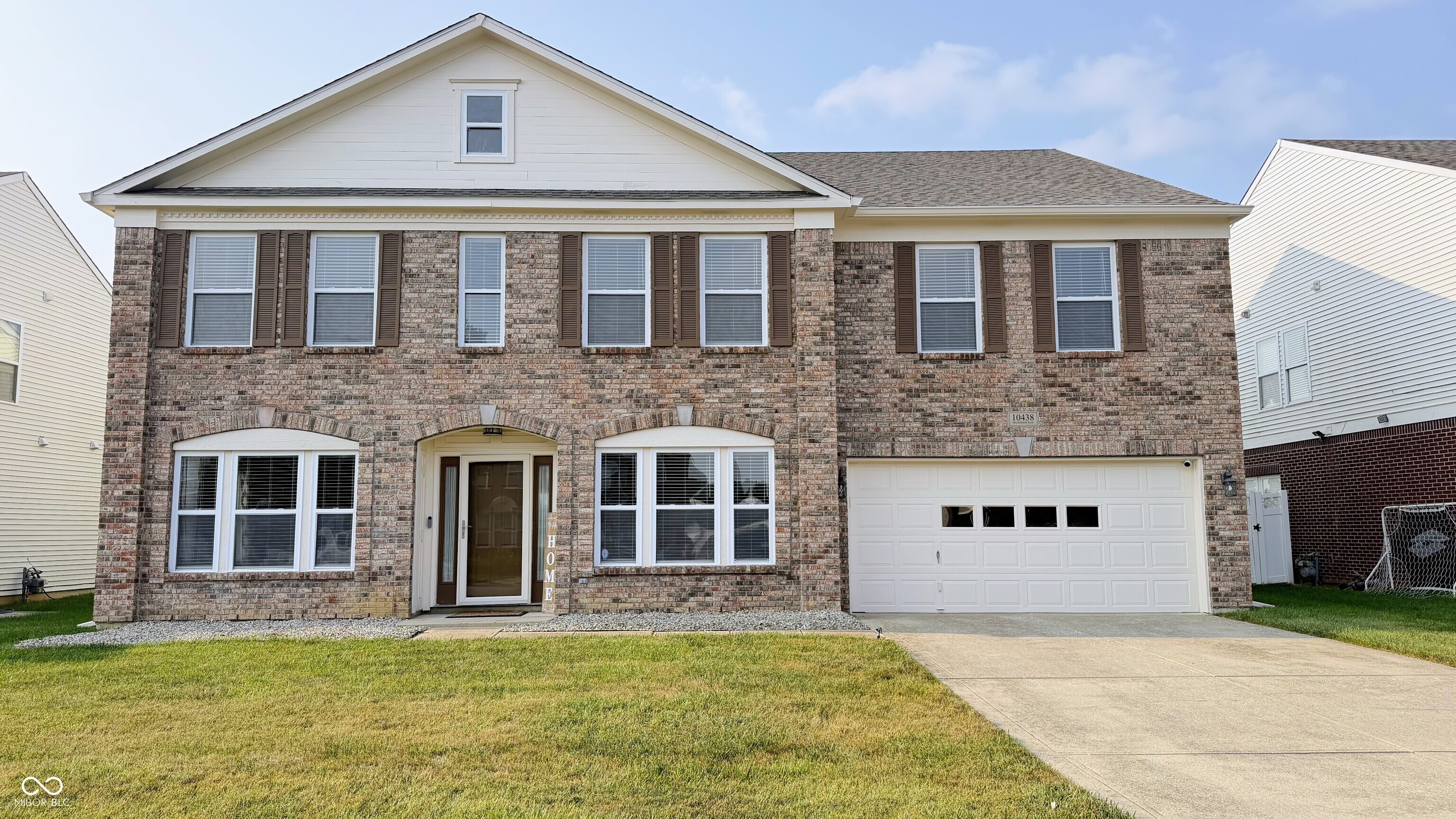22116231 Property Photo 1