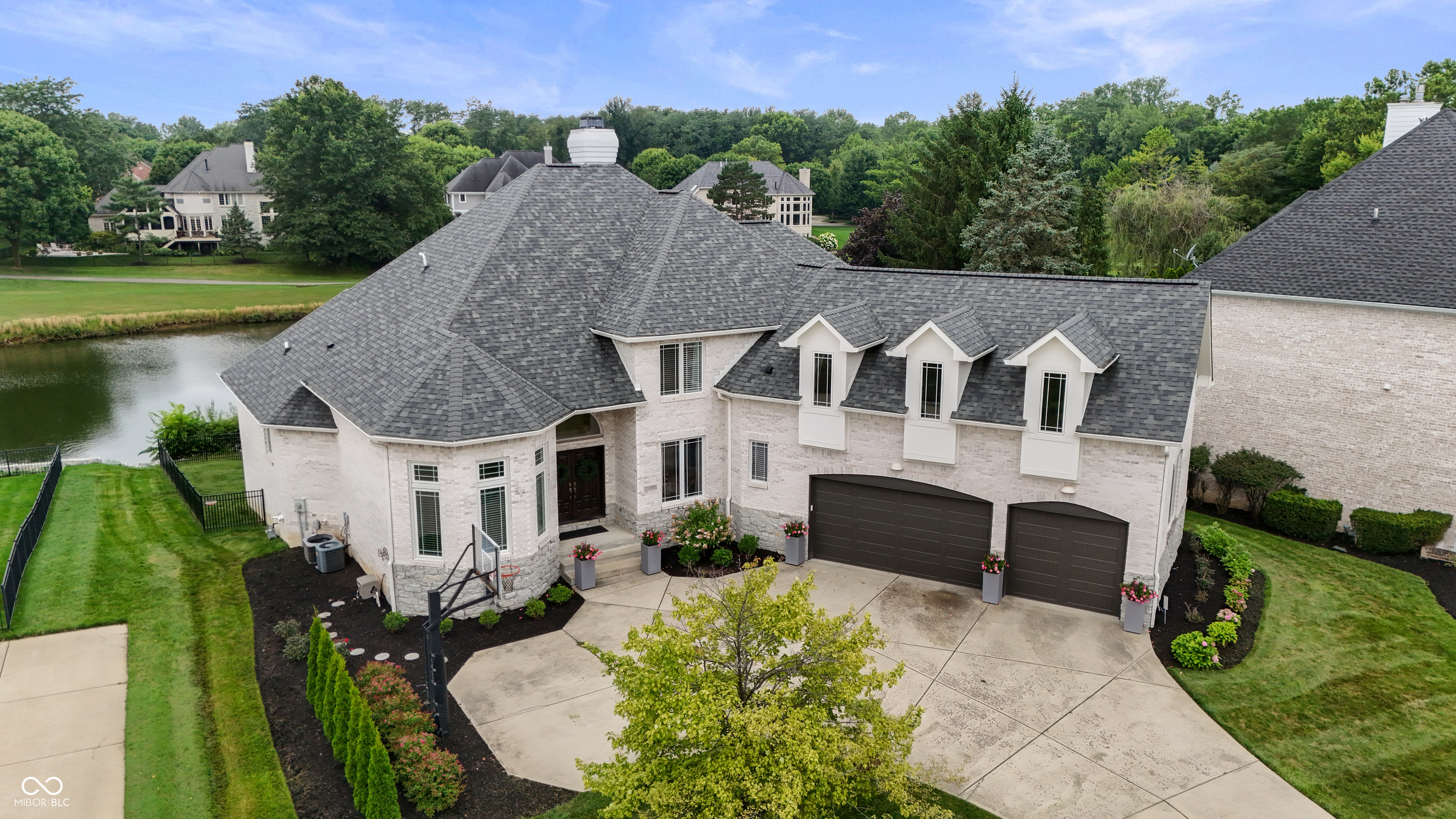 11400 Hawthorn Ridge Property Photo 1