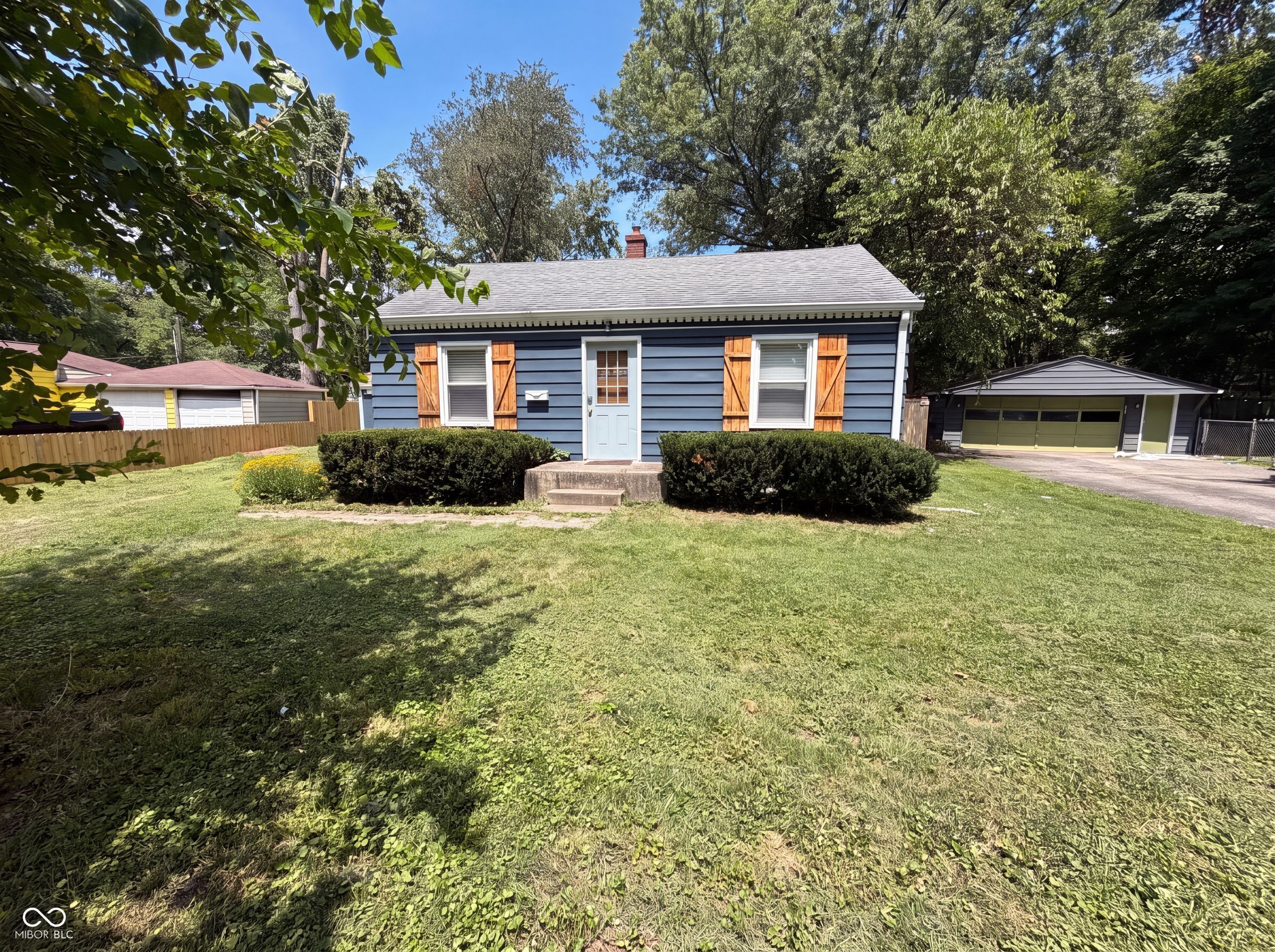 2308 E 69th Street