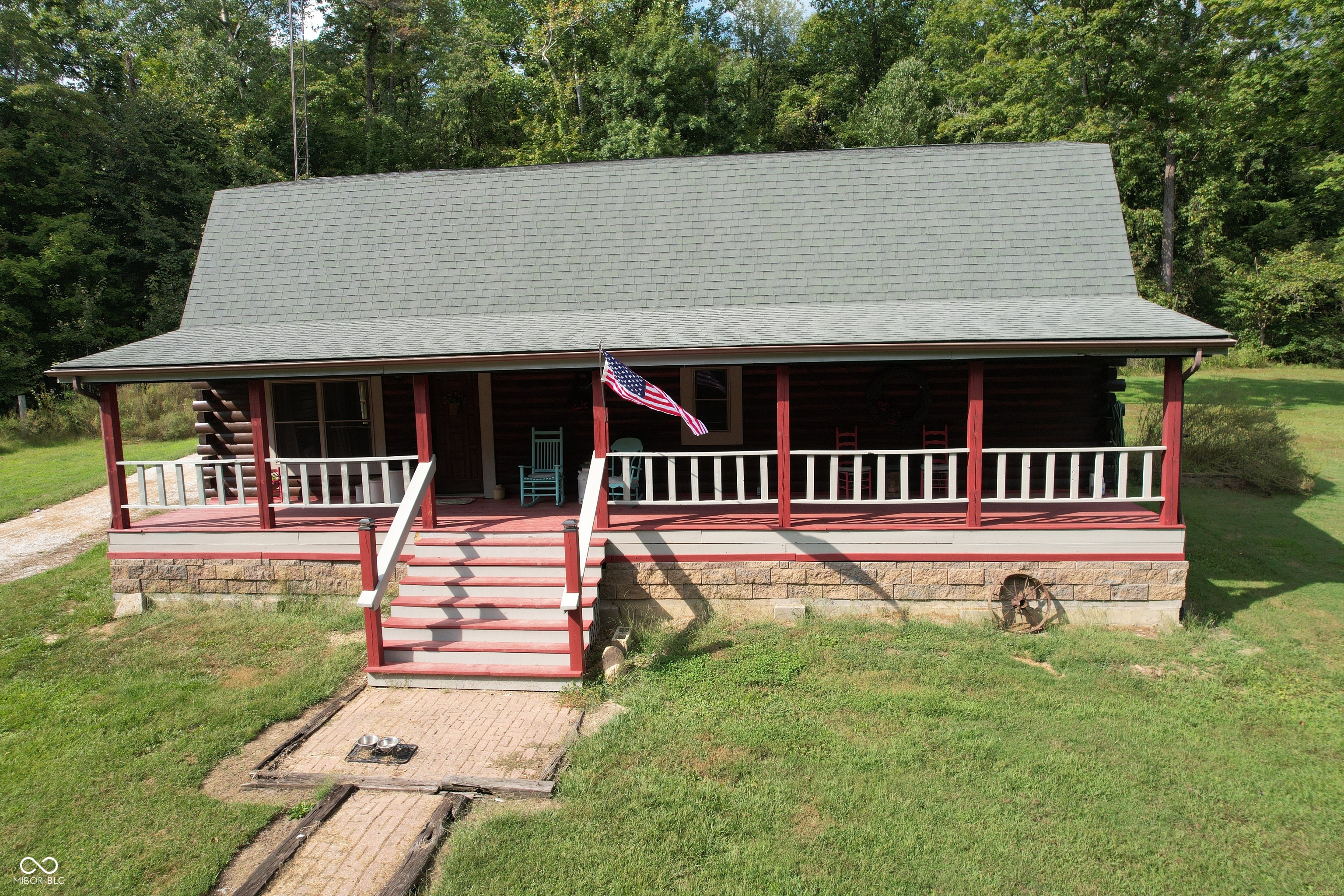 8541 Buffalo Property Photo 1