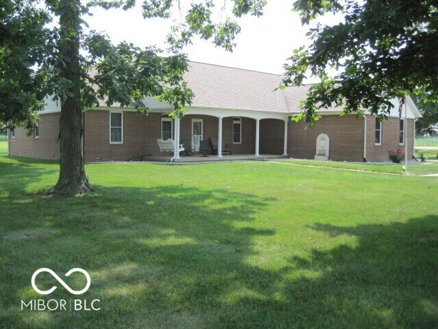 1025 N 500 Property Photo 1