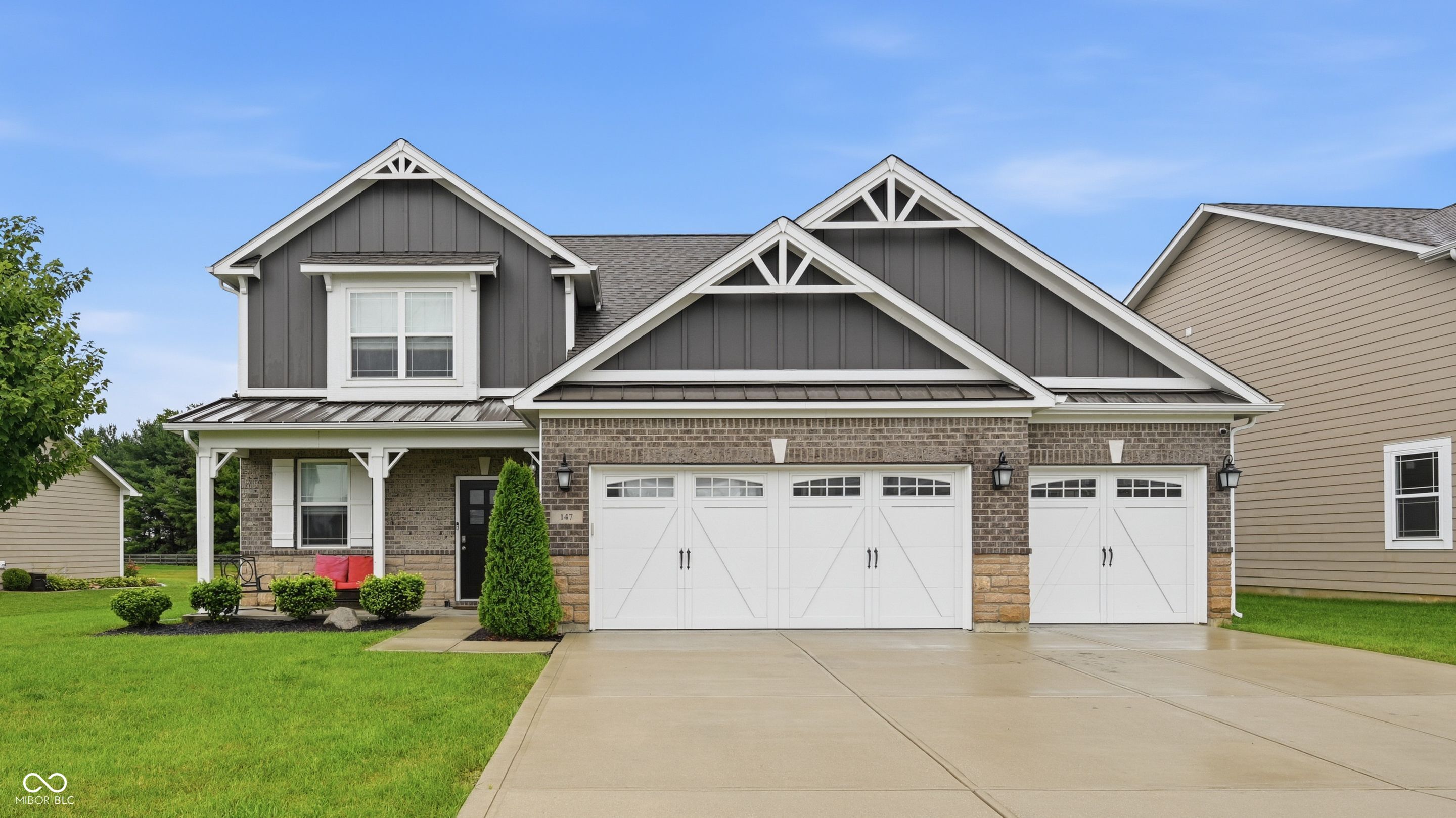 147 Carrick Glen Boulevard Property Photo 1