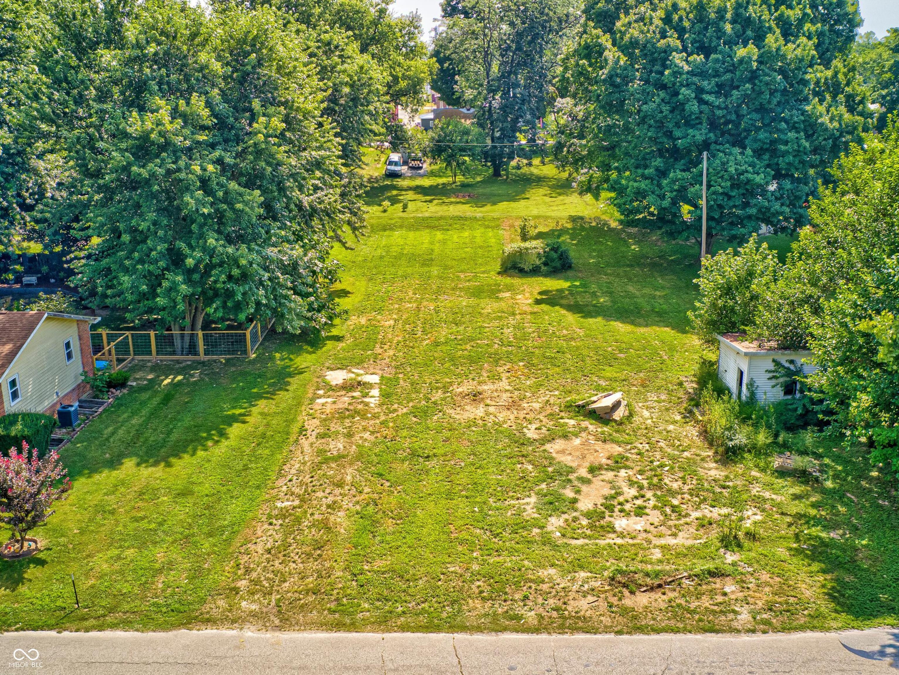 151 S West Street Property Photo 1