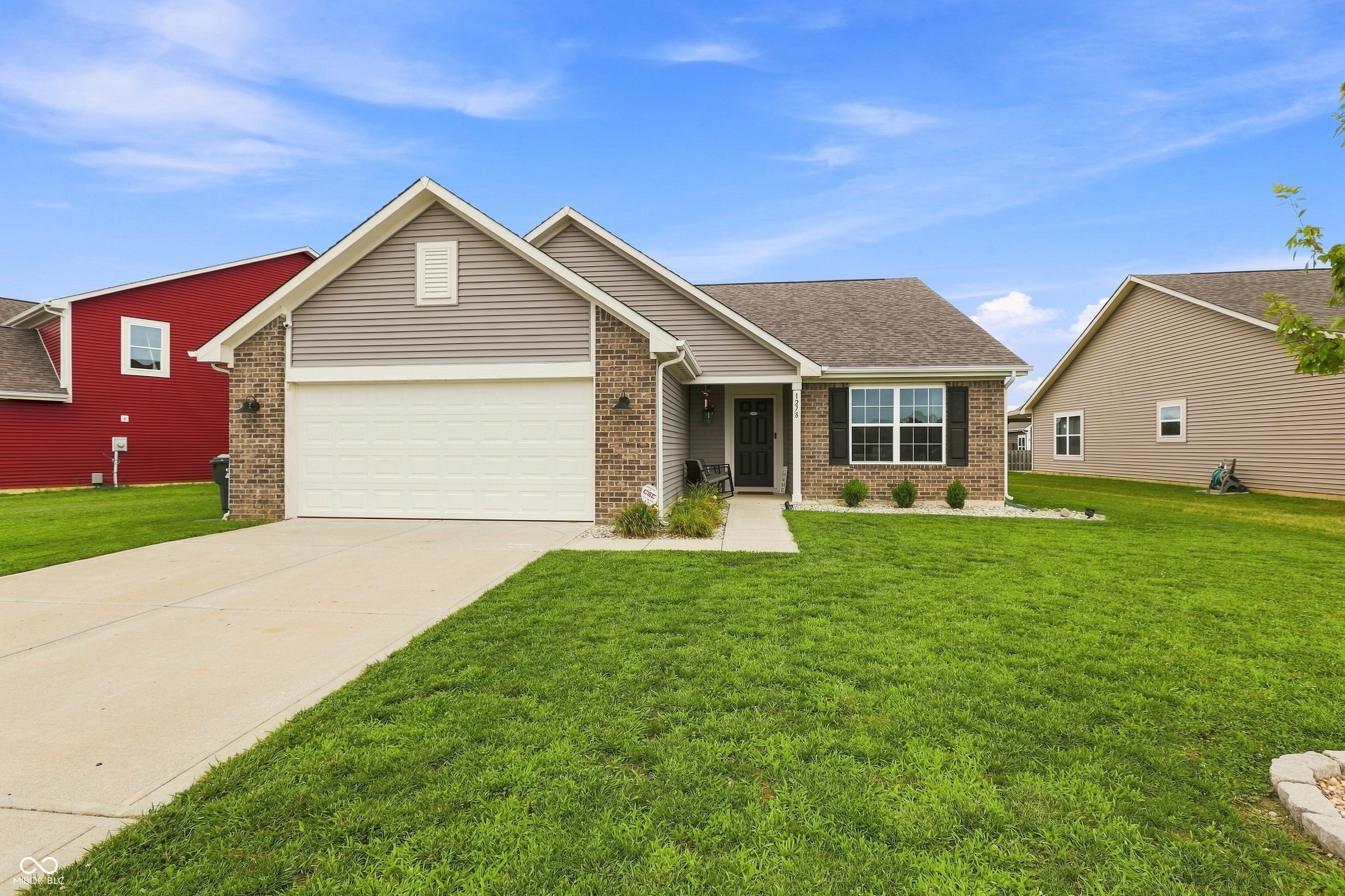1278 W Wyndstone Way Property Photo 1