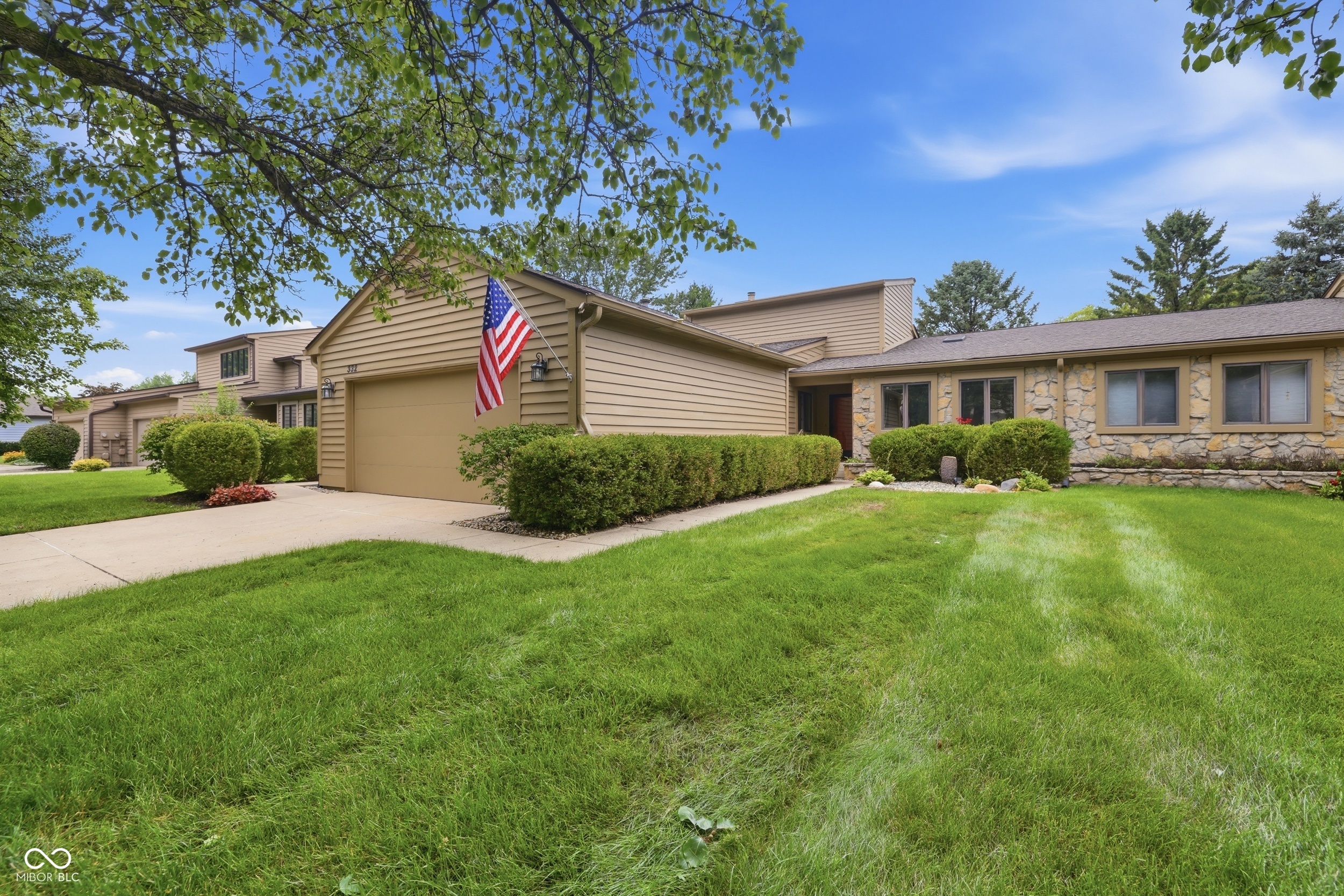 332 Sandbrook Drive Property Photo 1