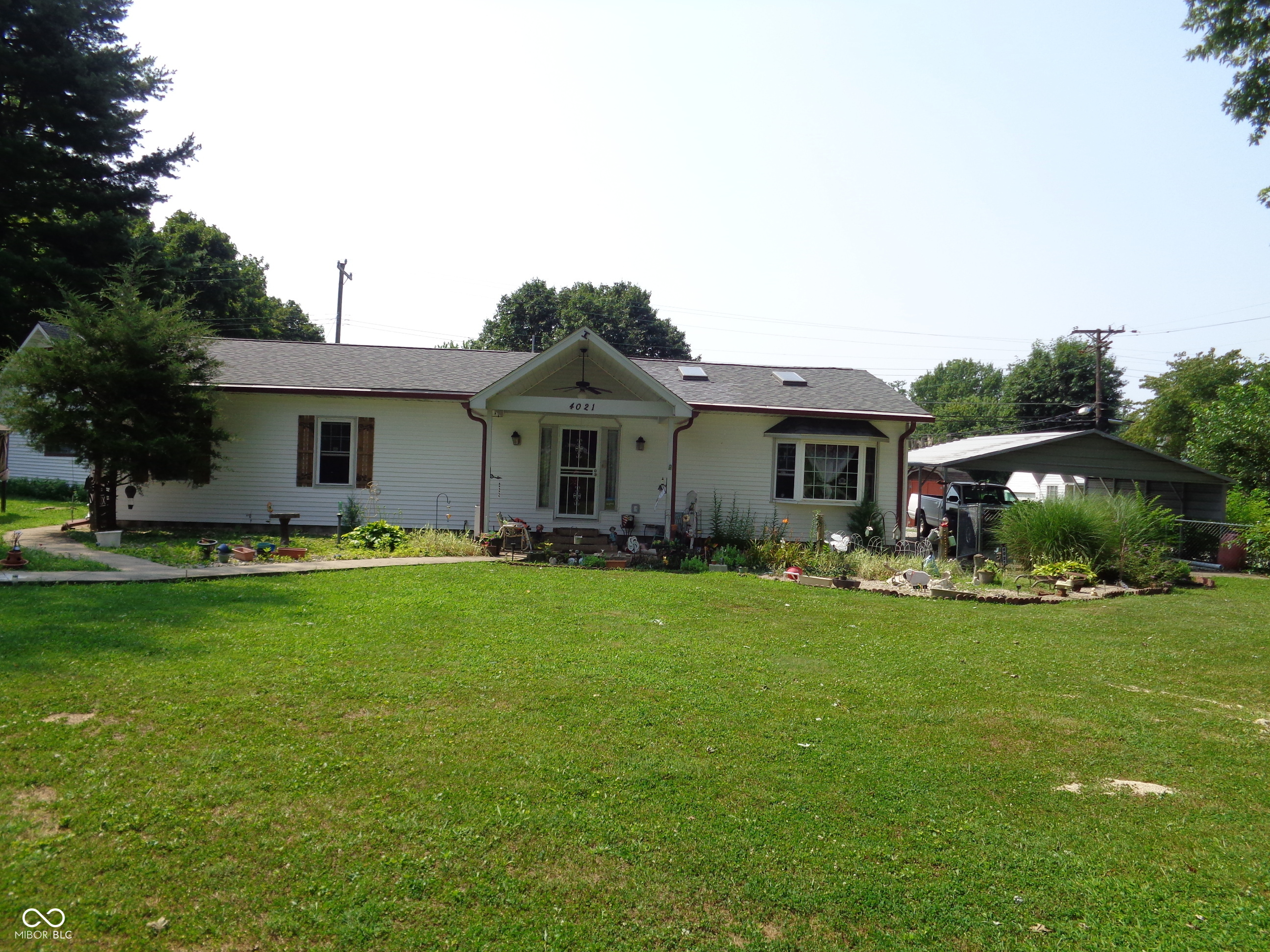4021 E Park Avenue Property Photo 1