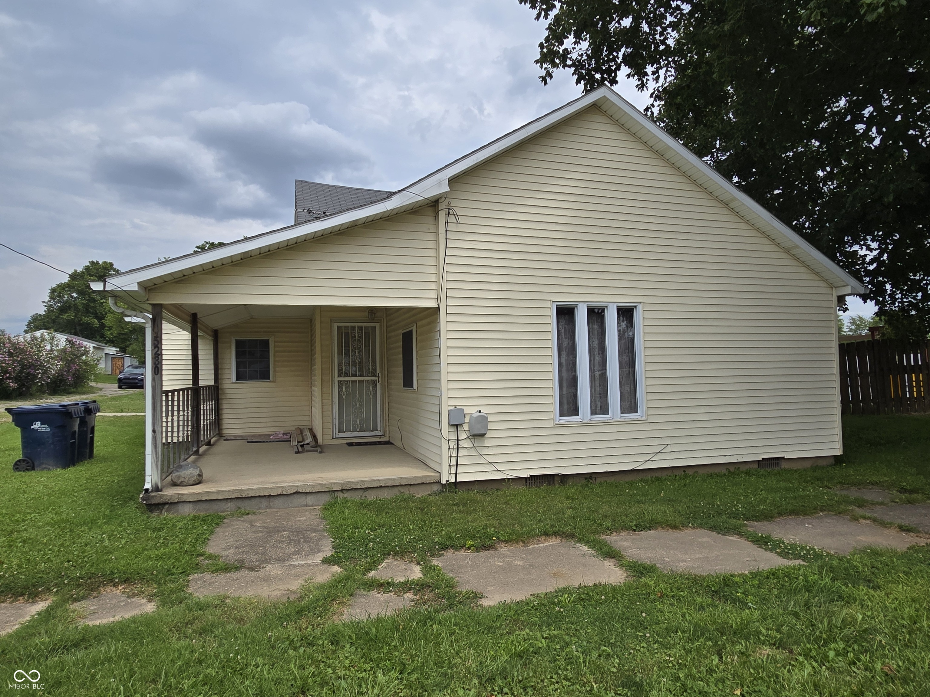 5230 W State Road 38
