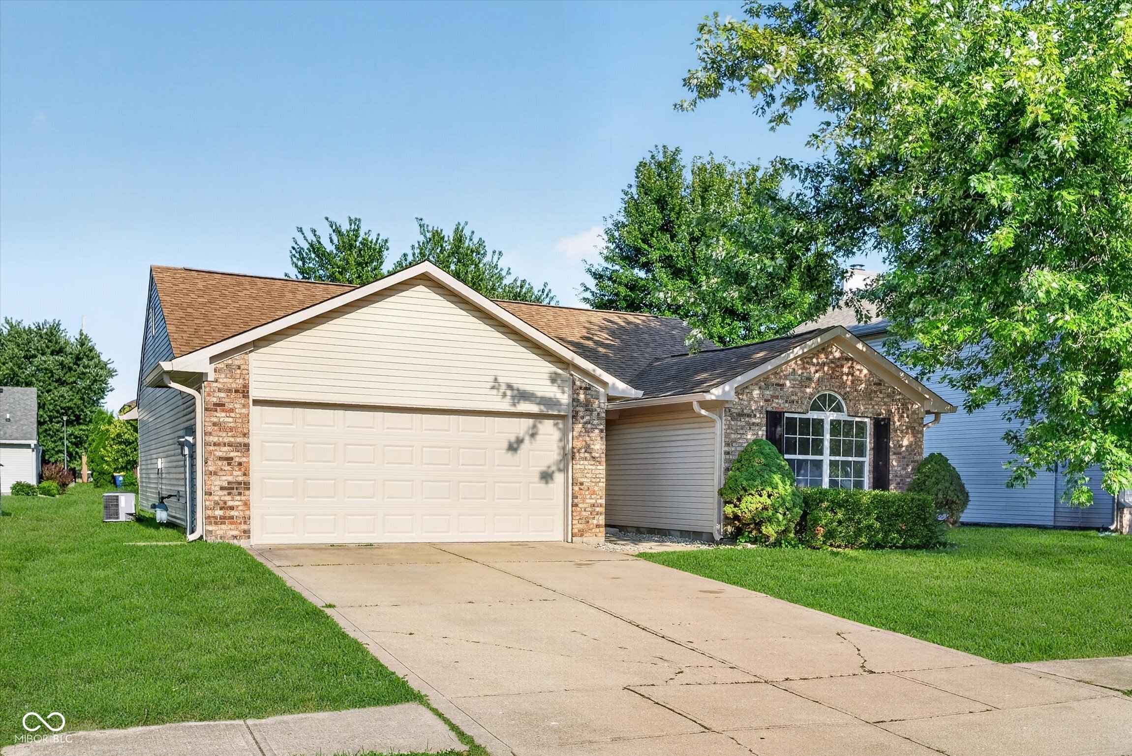 13083 N Sterling Commons Property Photo 1