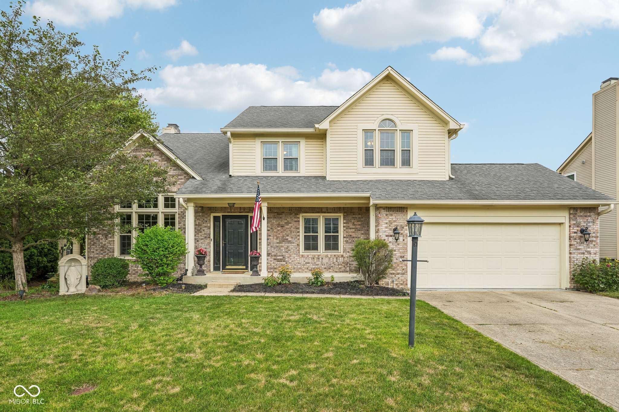5861 Arabian Run Property Photo 1