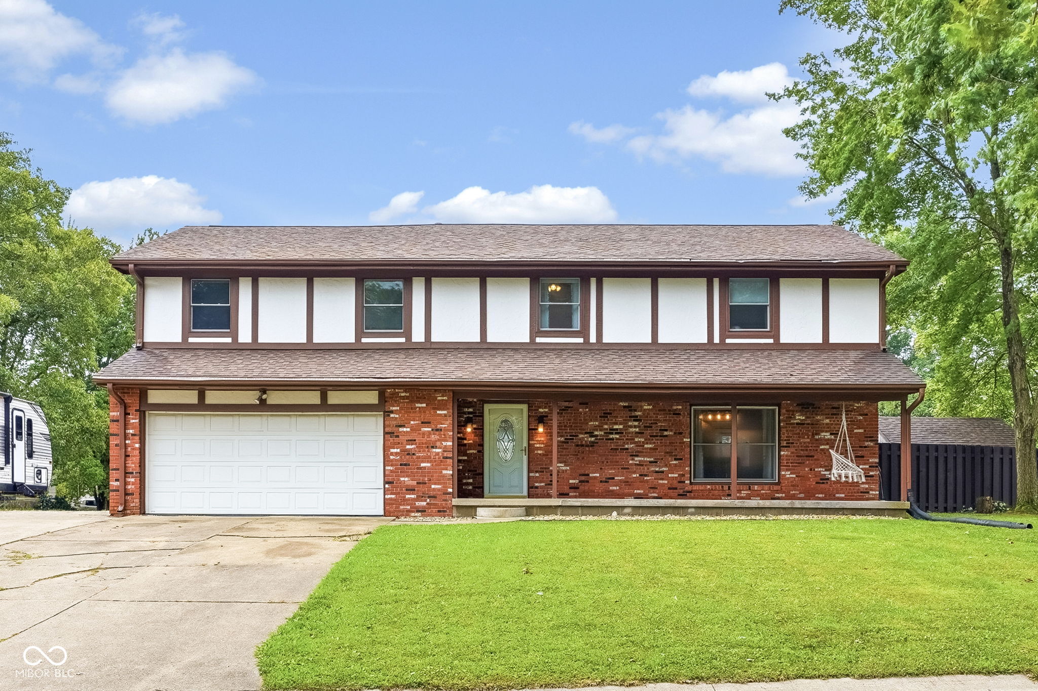 601 Ridgeview Lane Property Photo 1
