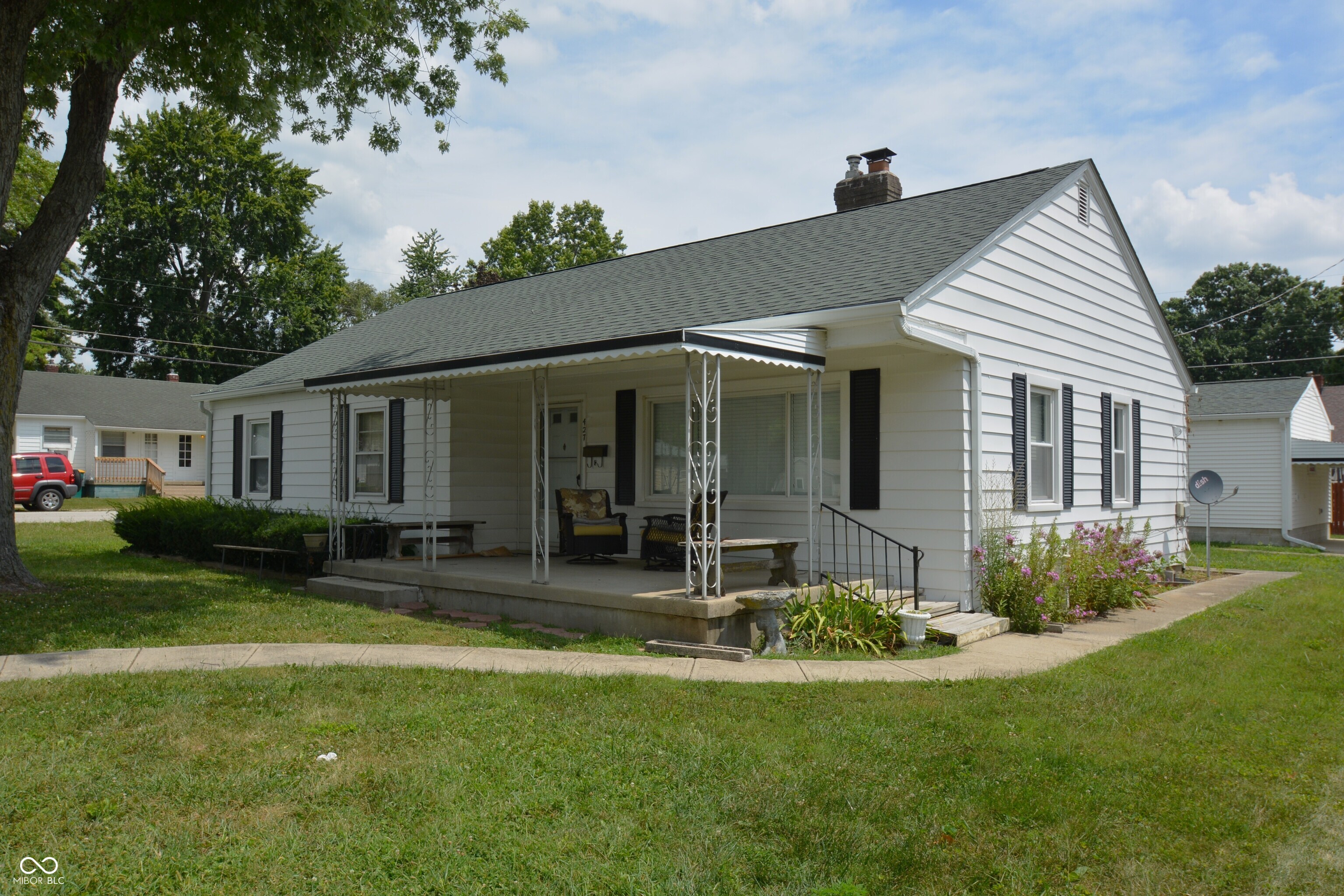 427 Raines Property Photo 1