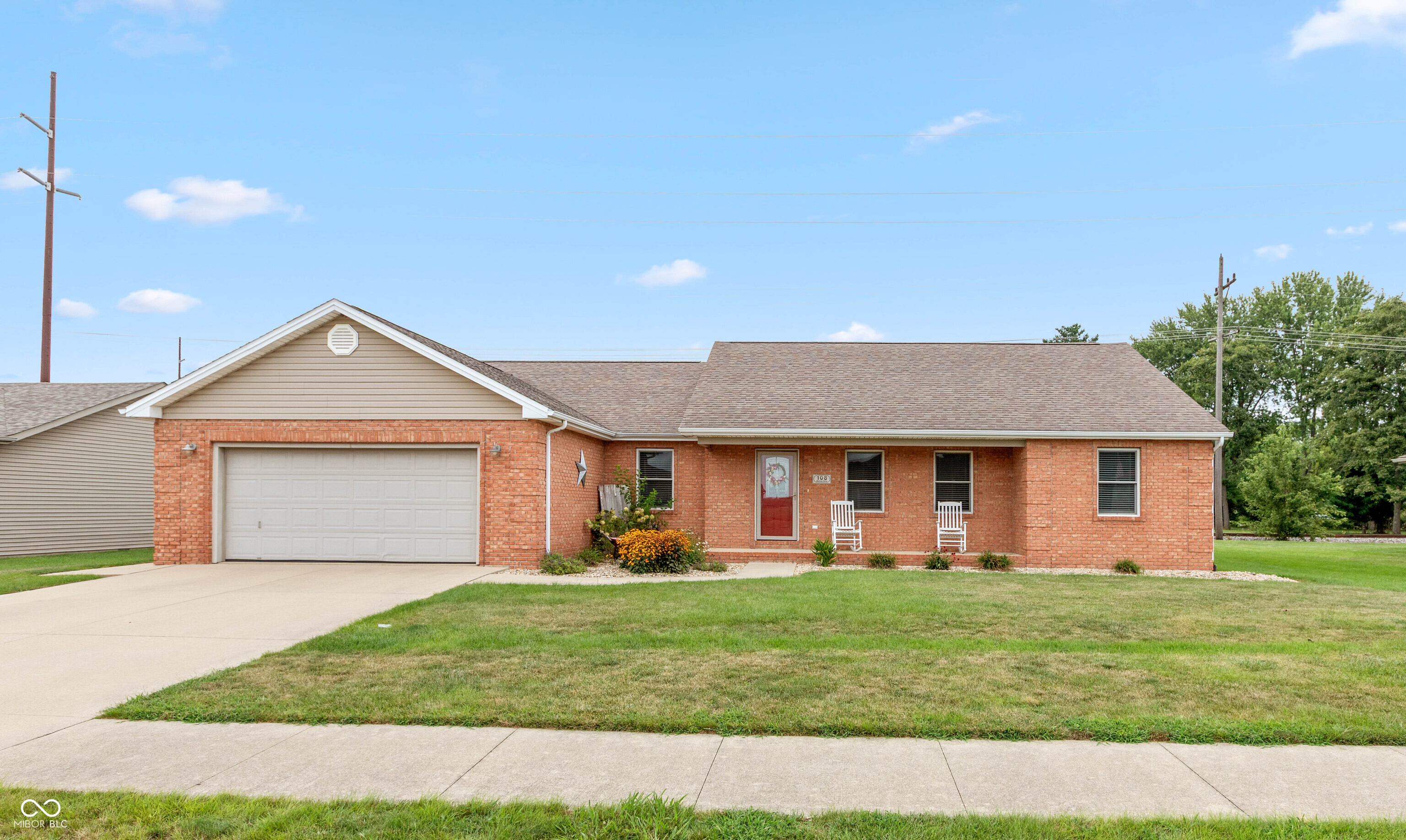 108 Stevens Drive Property Photo 1