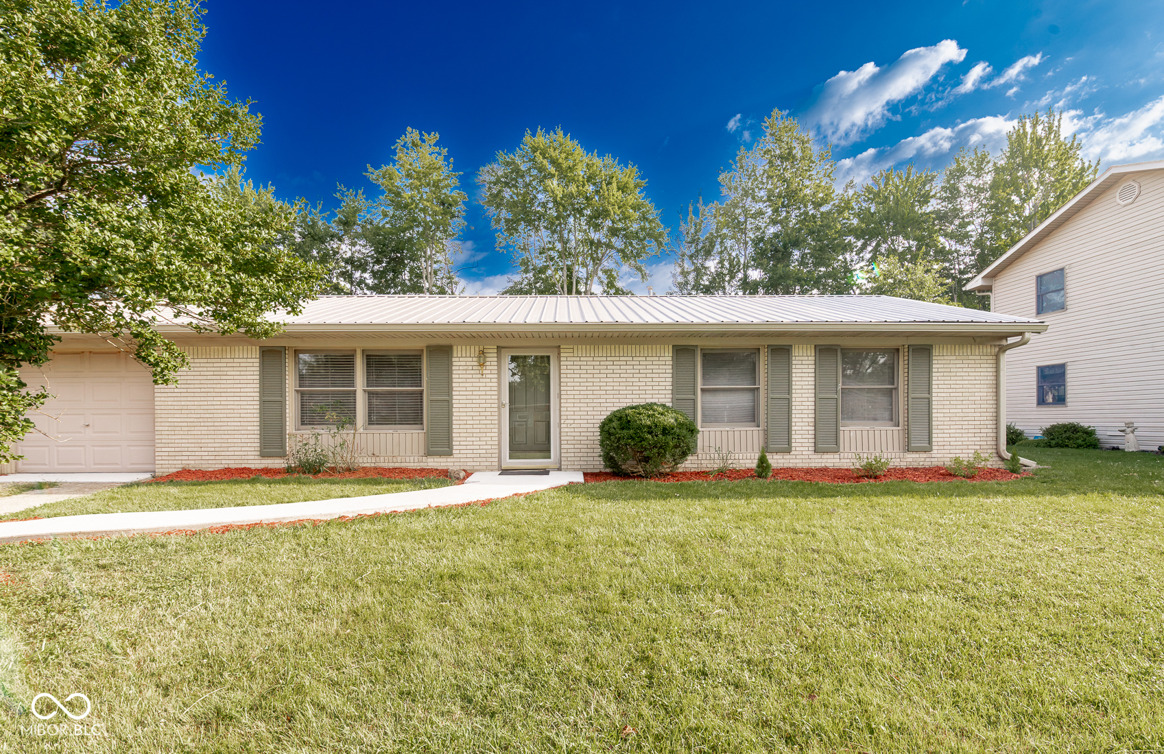 406 Mouser Street Property Photo 1