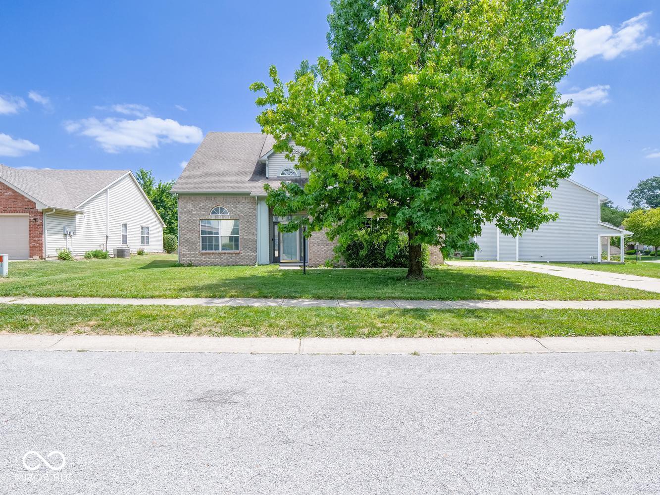 723 Charter Woods Drive Property Photo 1