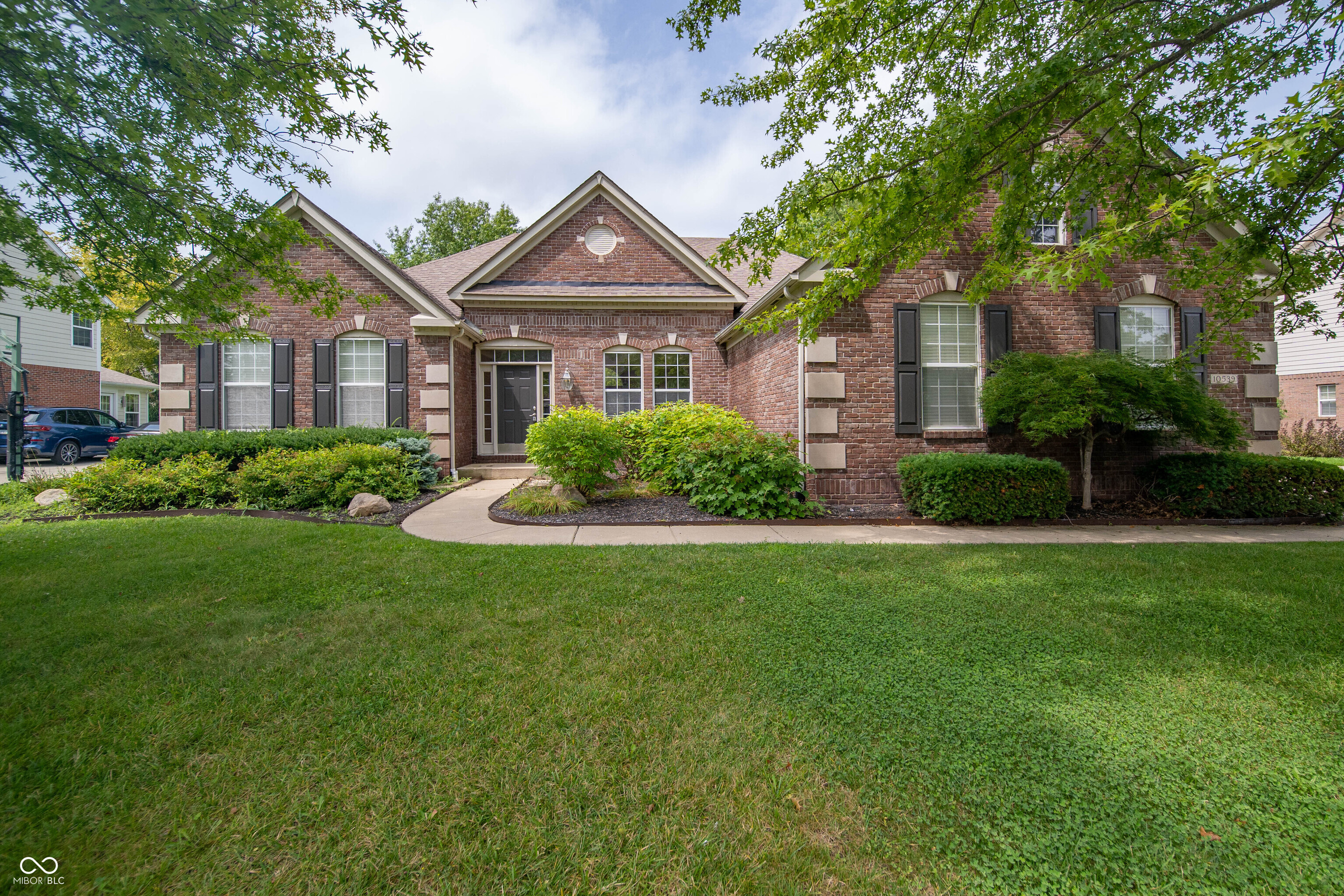 10539 Saddlestone Drive Property Photo 1