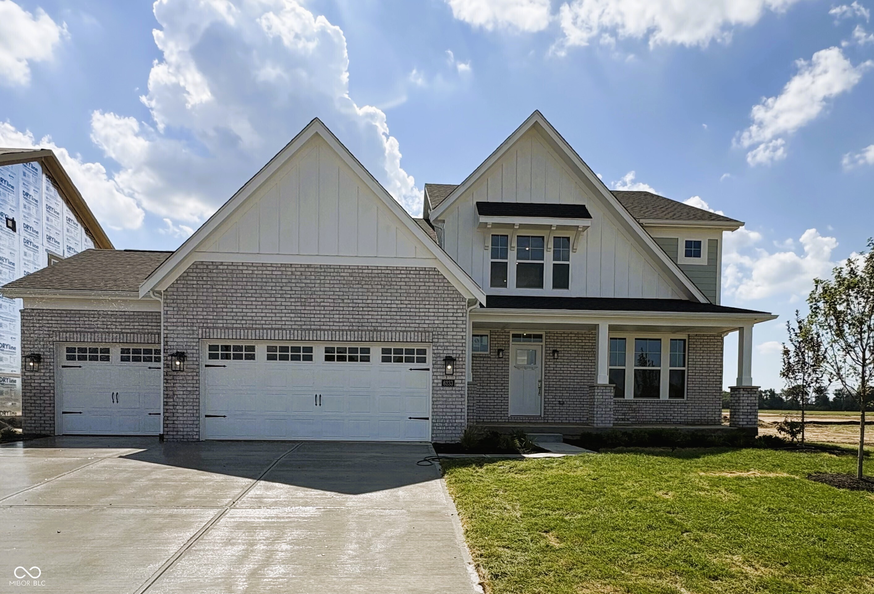 6233 Millstone Run Property Photo 1