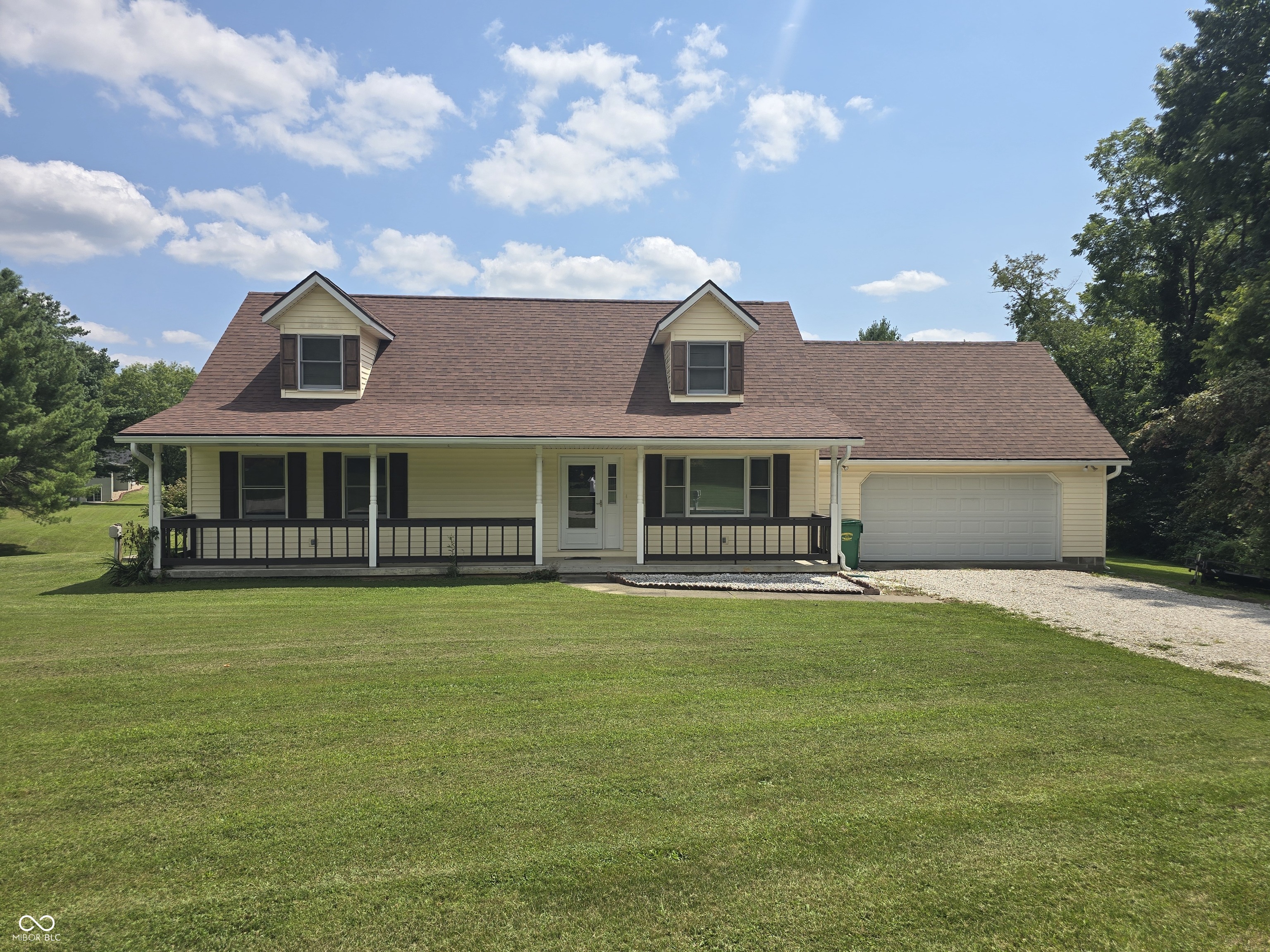 186 Ryan Court Property Photo 1