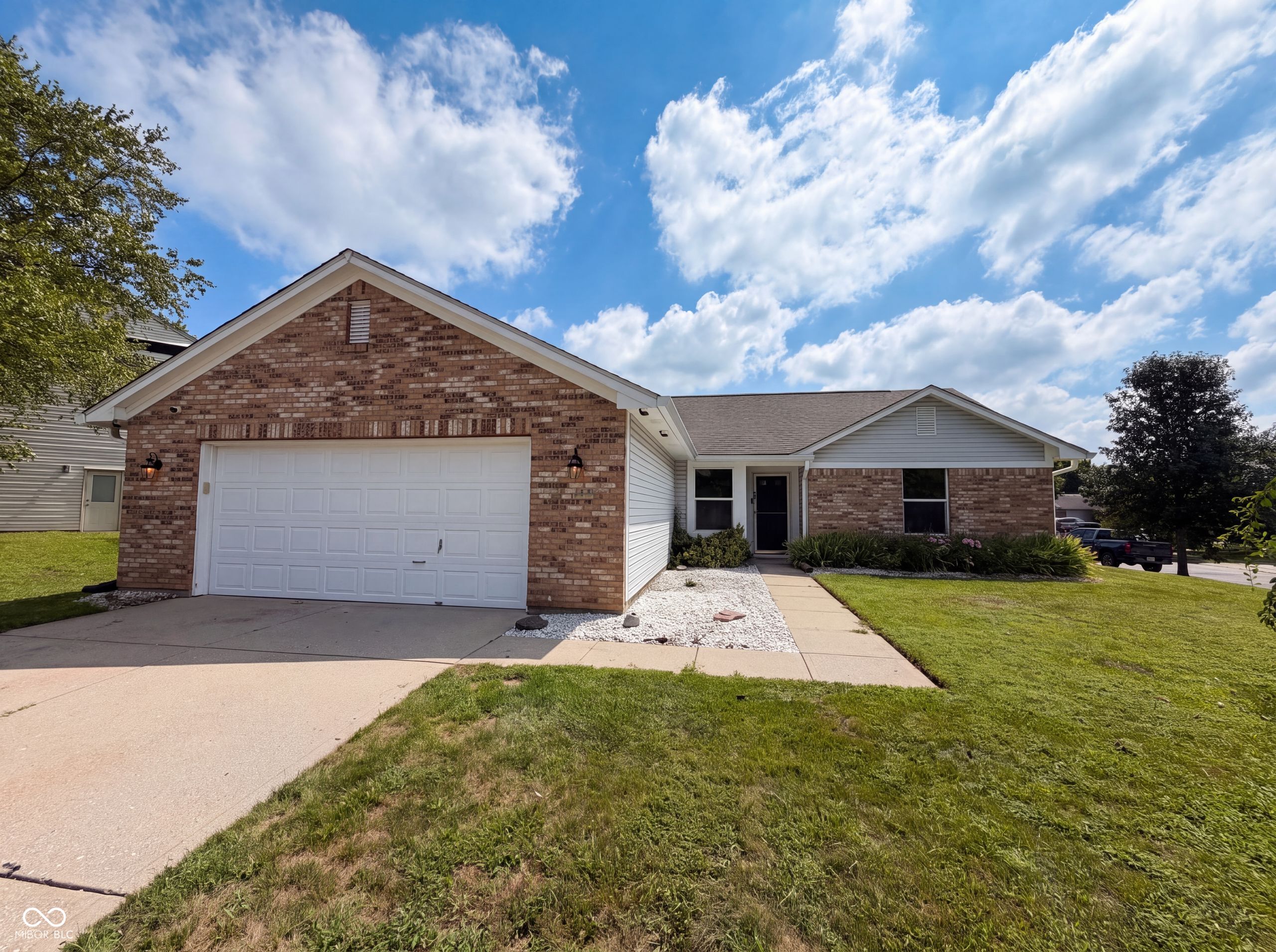 345 Leffler Drive Property Photo 1