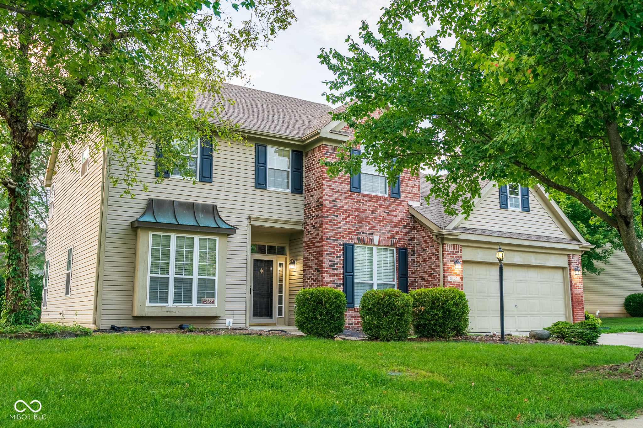 8302 Crystal Pointe Lane Property Photo 1