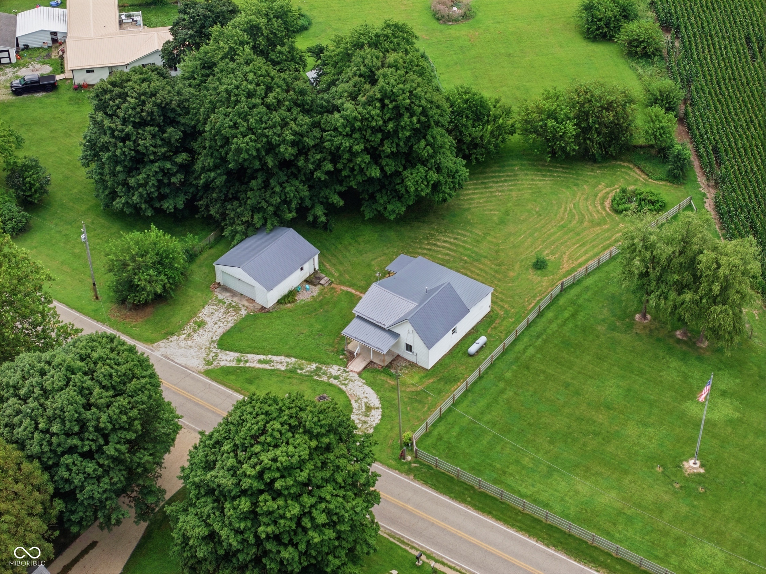 6673 N Old State Road 55 Property Photo 1