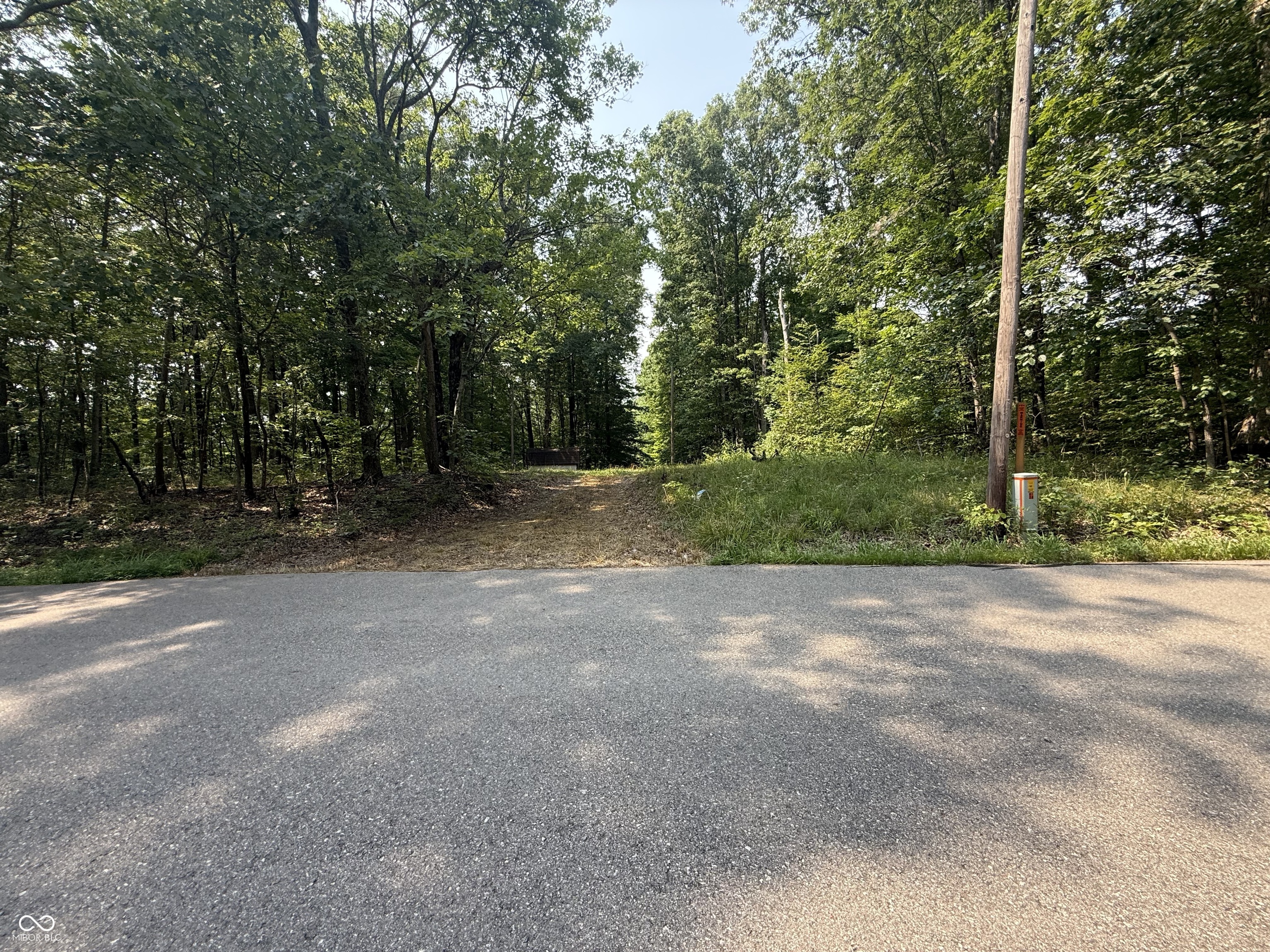 9450 S Chapel Hill Road Property Photo 1