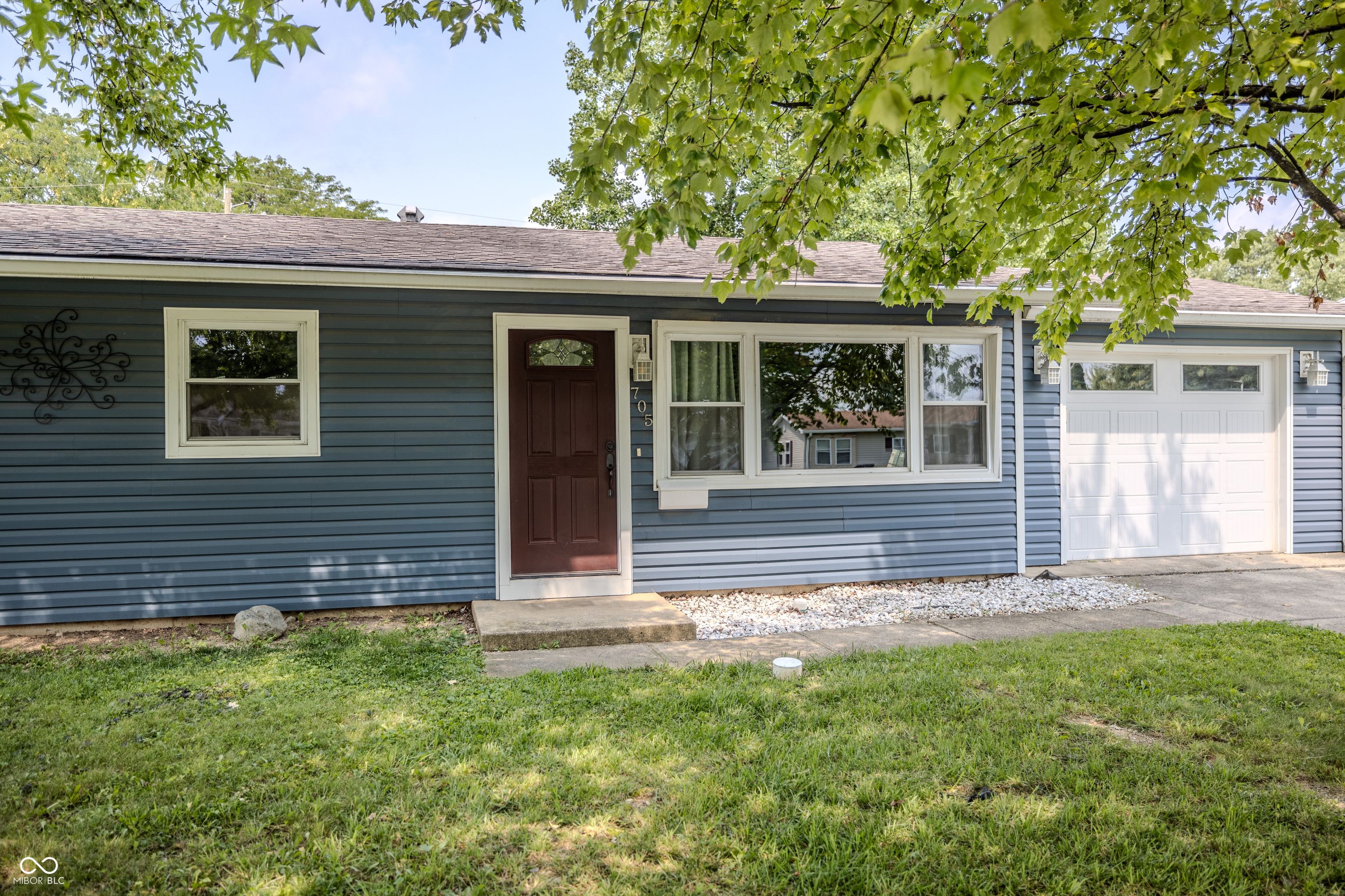 705 N Lancelot Drive
