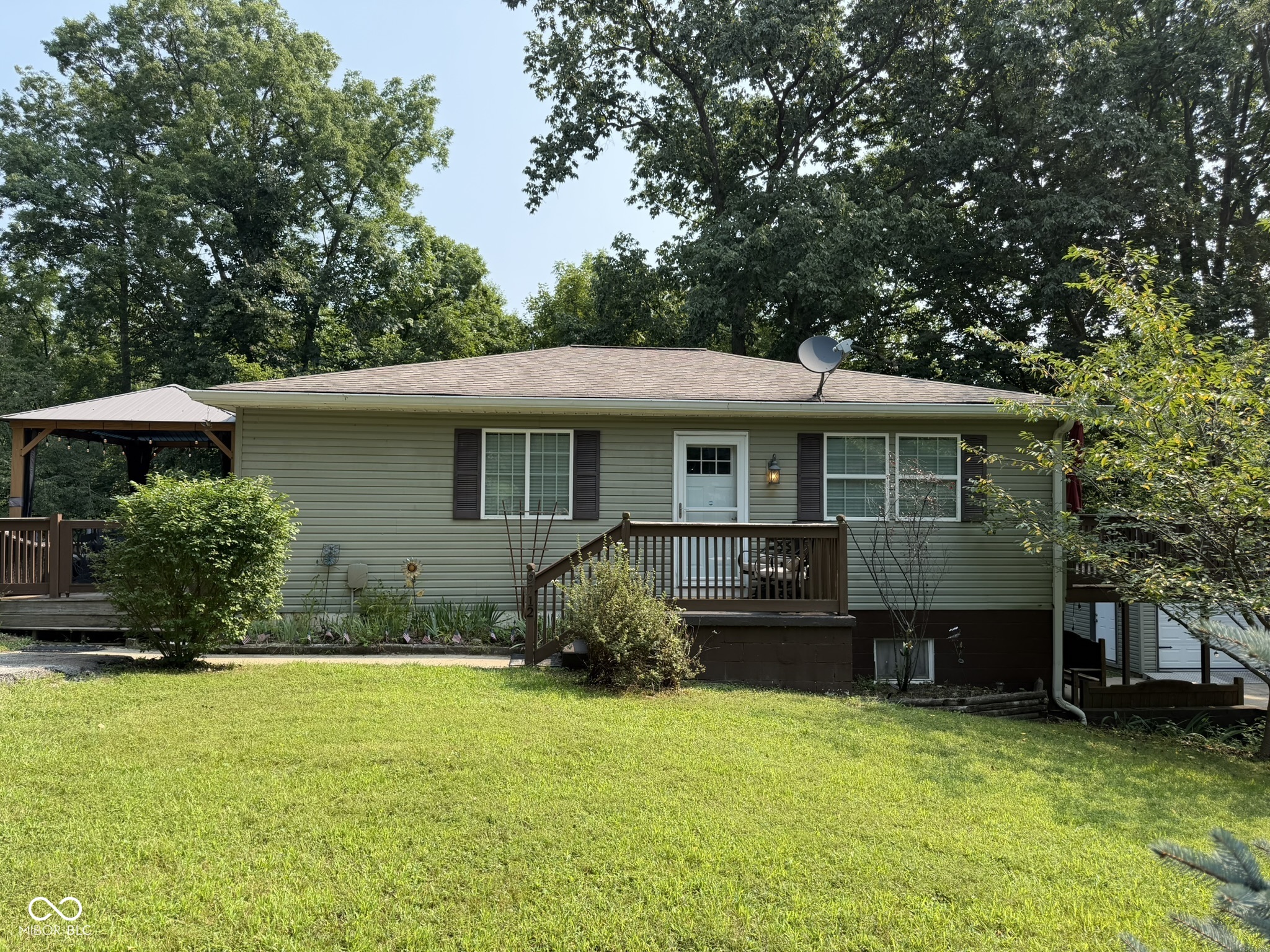 9712 E Mitchell Drive Property Photo 1