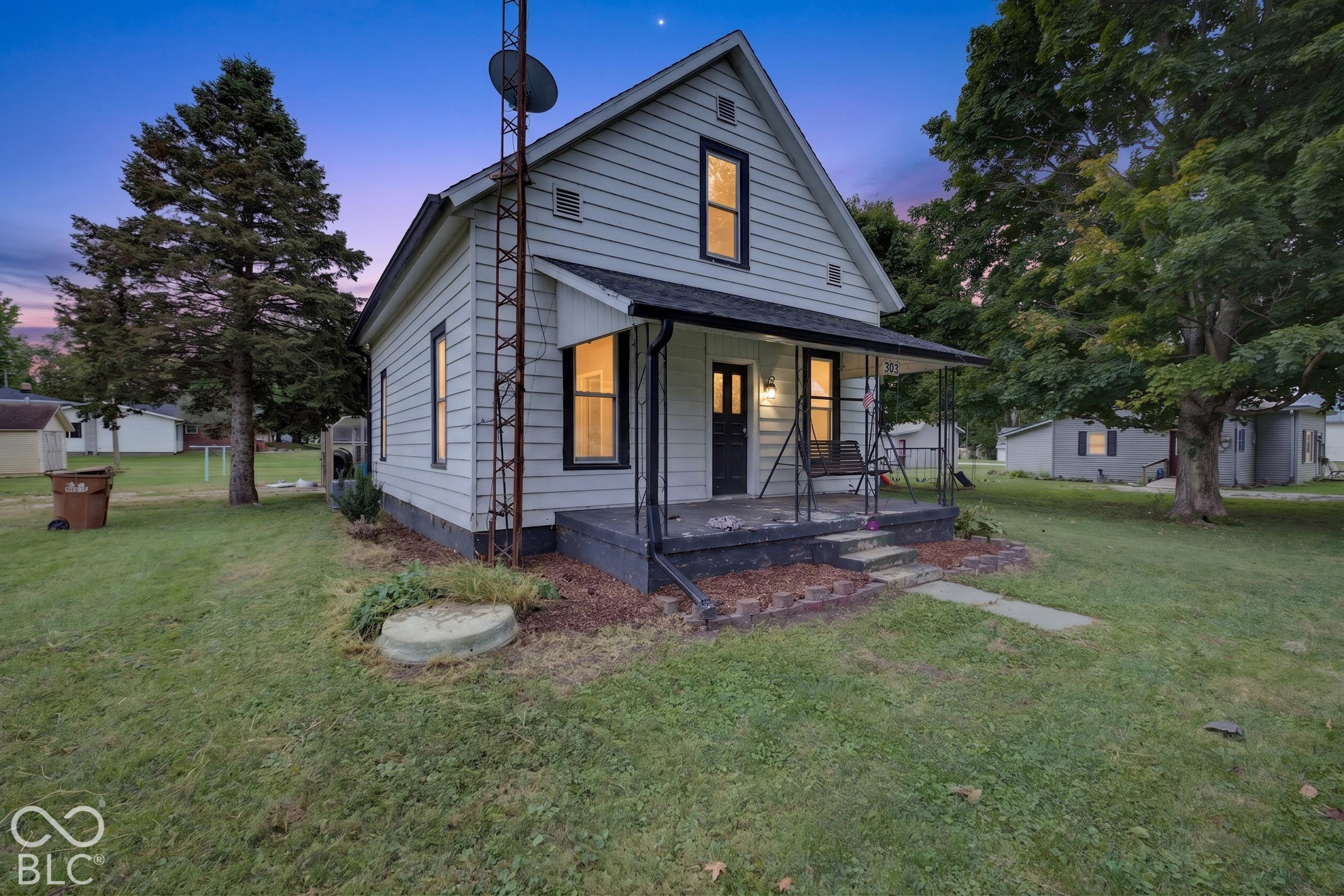 303 Brant Street Property Photo 1