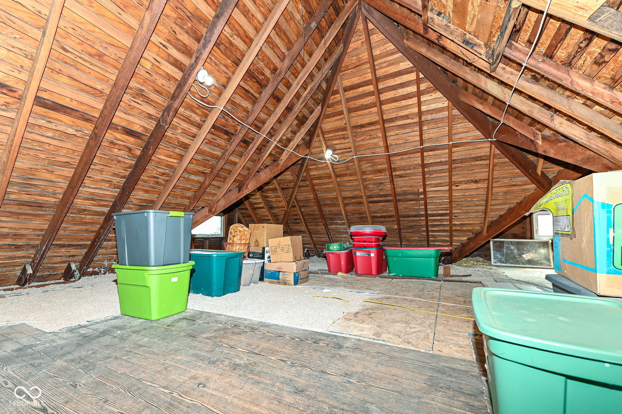 232 E State Street Property Photo 35