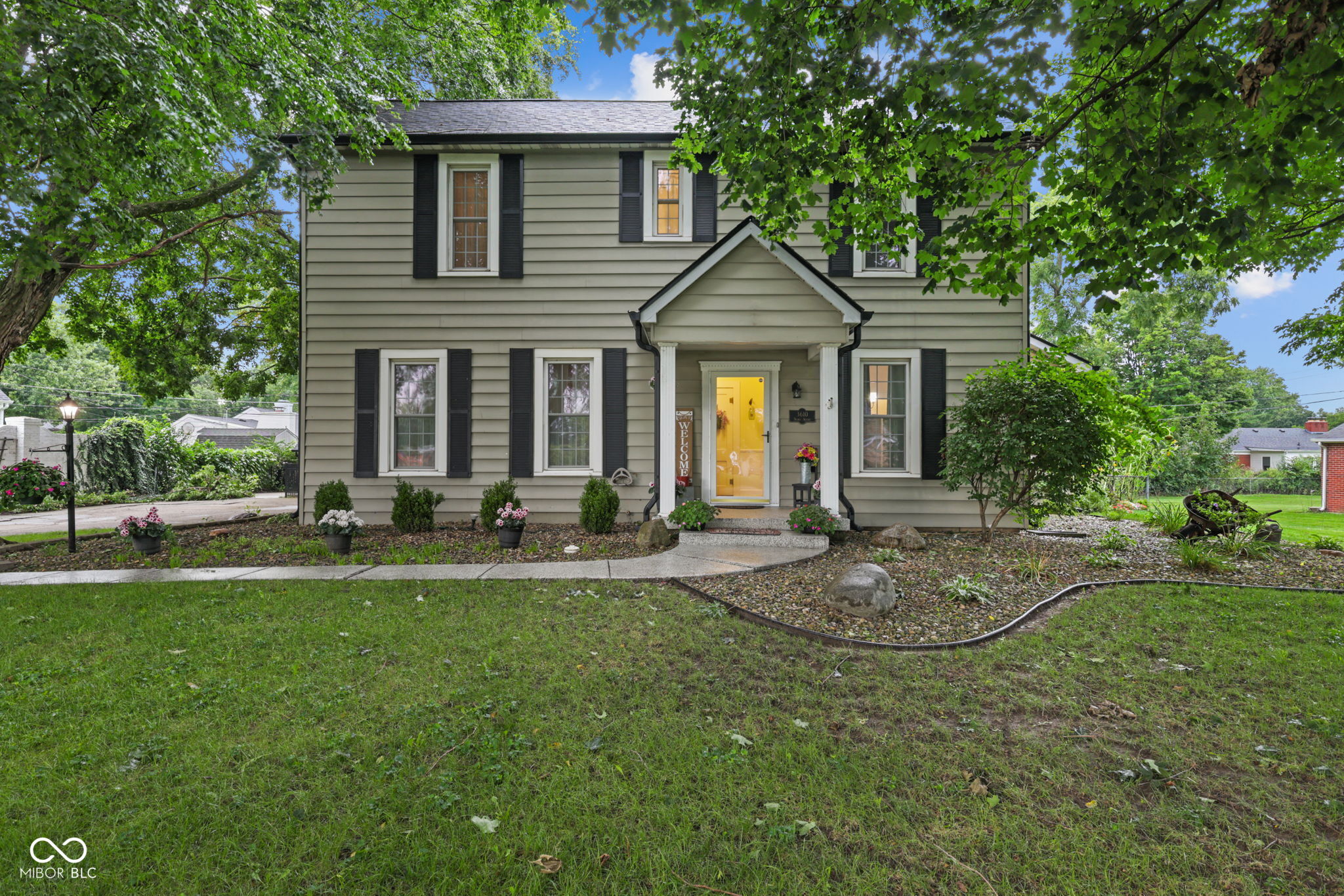 3610 Nichol Avenue Property Photo 1